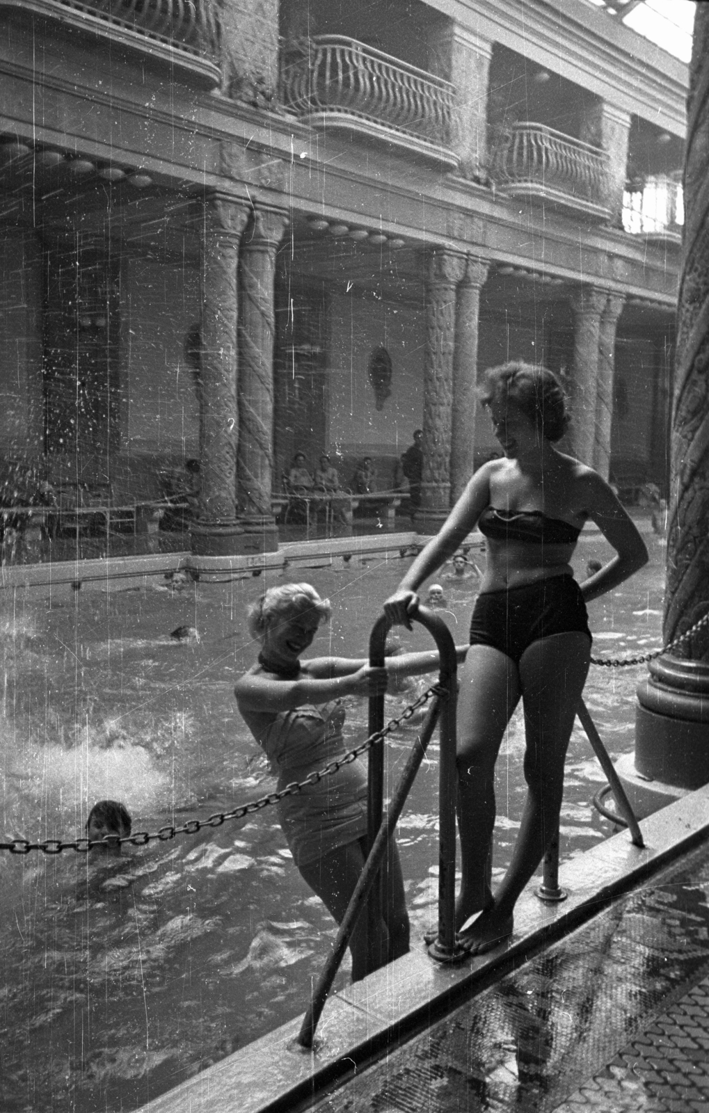 Hungary, Budapest XI., Gellért Gyógyfürdő., 1960, Bauer Sándor, bathing suit, bath, Budapest, Fortepan #127852