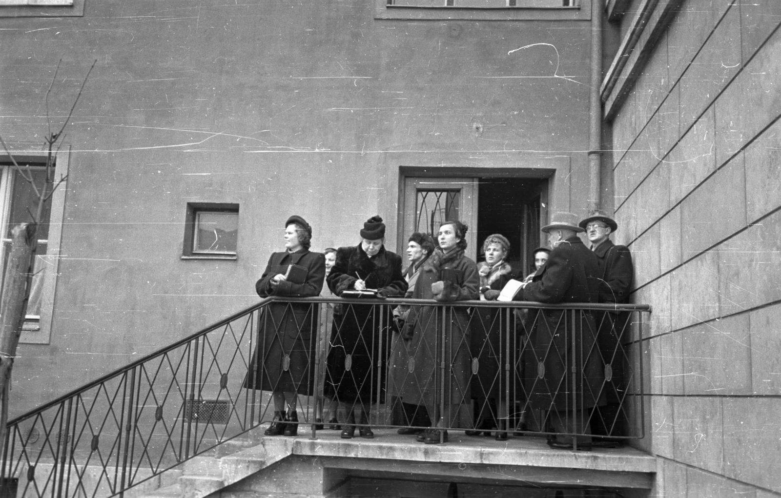 Hungary, Budapest XI., a felvétel a Villányi út 55-65. szám alatti 181 lakásos mintalakótelepen készült, amelyet az építésügyi tisztviselők számára alakítottak ki 1954-ben., 1955, Bauer Sándor, Budapest, Fortepan #127872