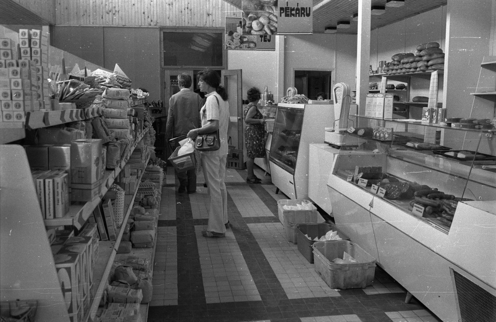 1979, Bauer Sándor, self-serving restaurant, scale, grocery store, Fortepan #128307