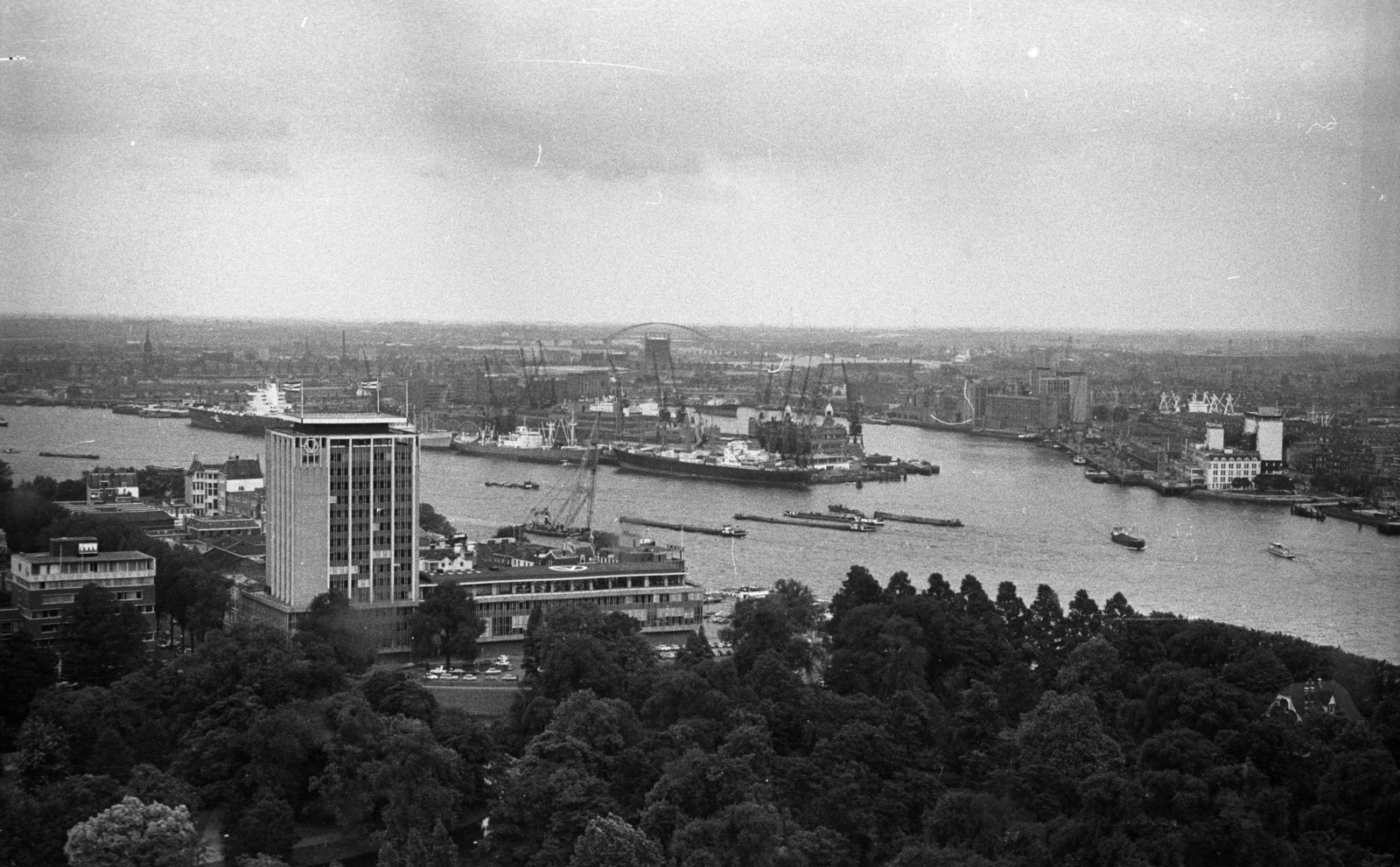 Netherlands, Rotterdam, kilátás kelet felé az Euromast toronyból., 1972, Bauer Sándor, port, Fortepan #128348