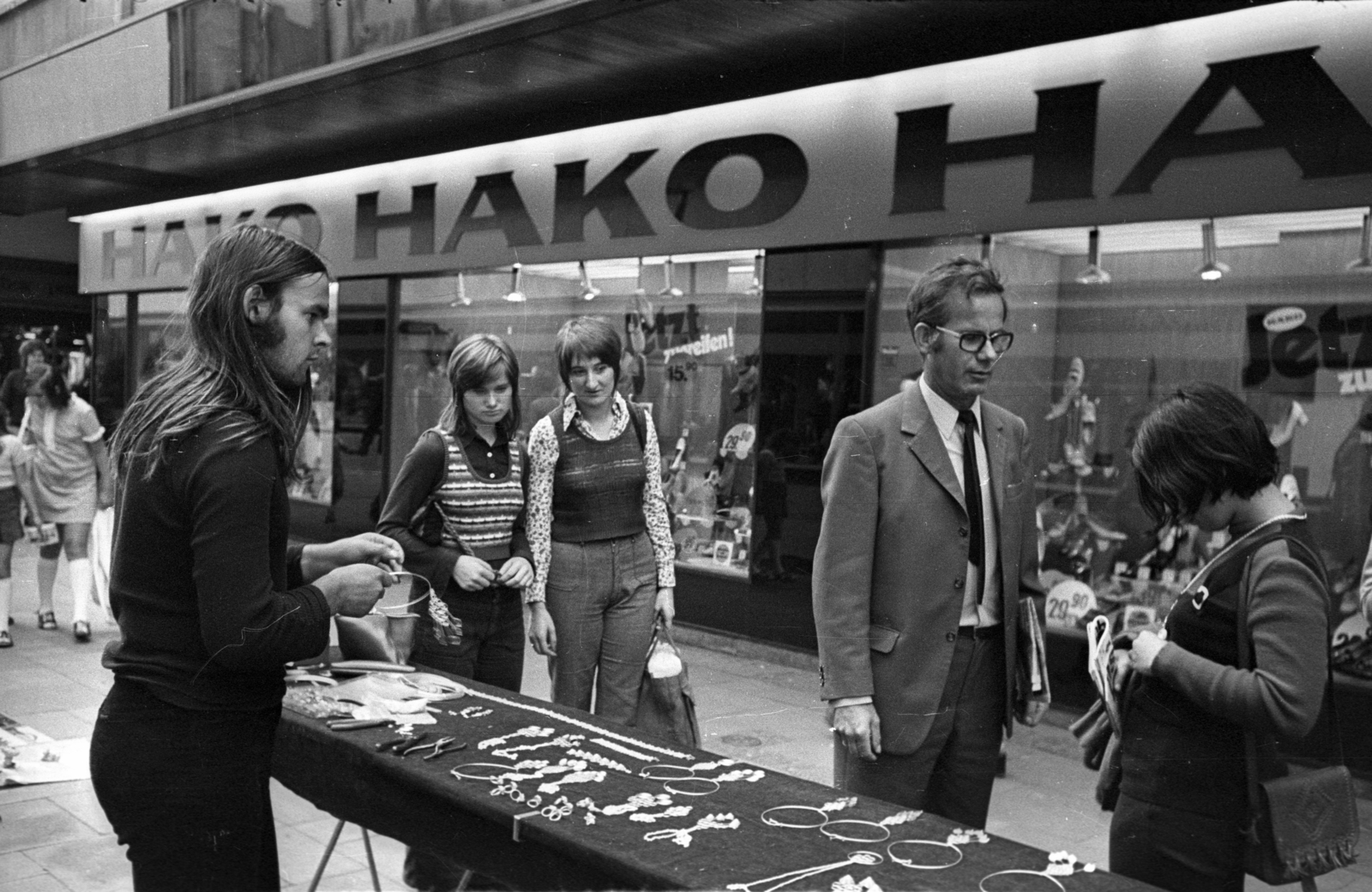 Németország, Frankfurt am Main, Liebfrauenstrasse a Liebfrauenberg felé nézve., 1972, Bauer Sándor, NSZK, Fortepan #128410