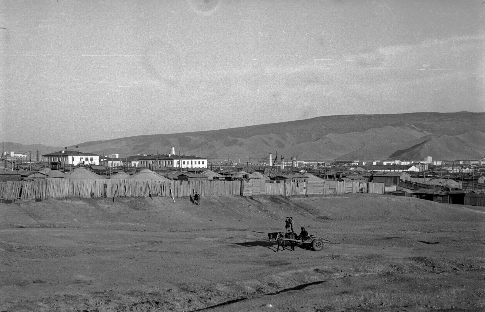 Mongolia, Ulánbátor, 1969, Bagi Gábor, Bagi Róbert, Horse-drawn carriage, Fortepan #128641