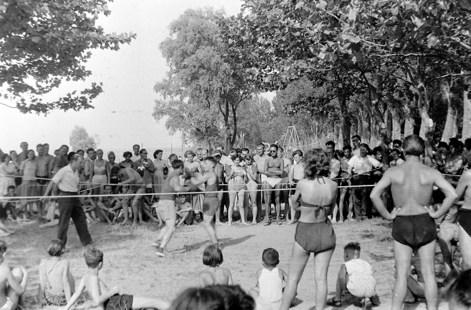 1953, Szent-tamási Mihály, beach, boxing, holiday, Fortepan #12879