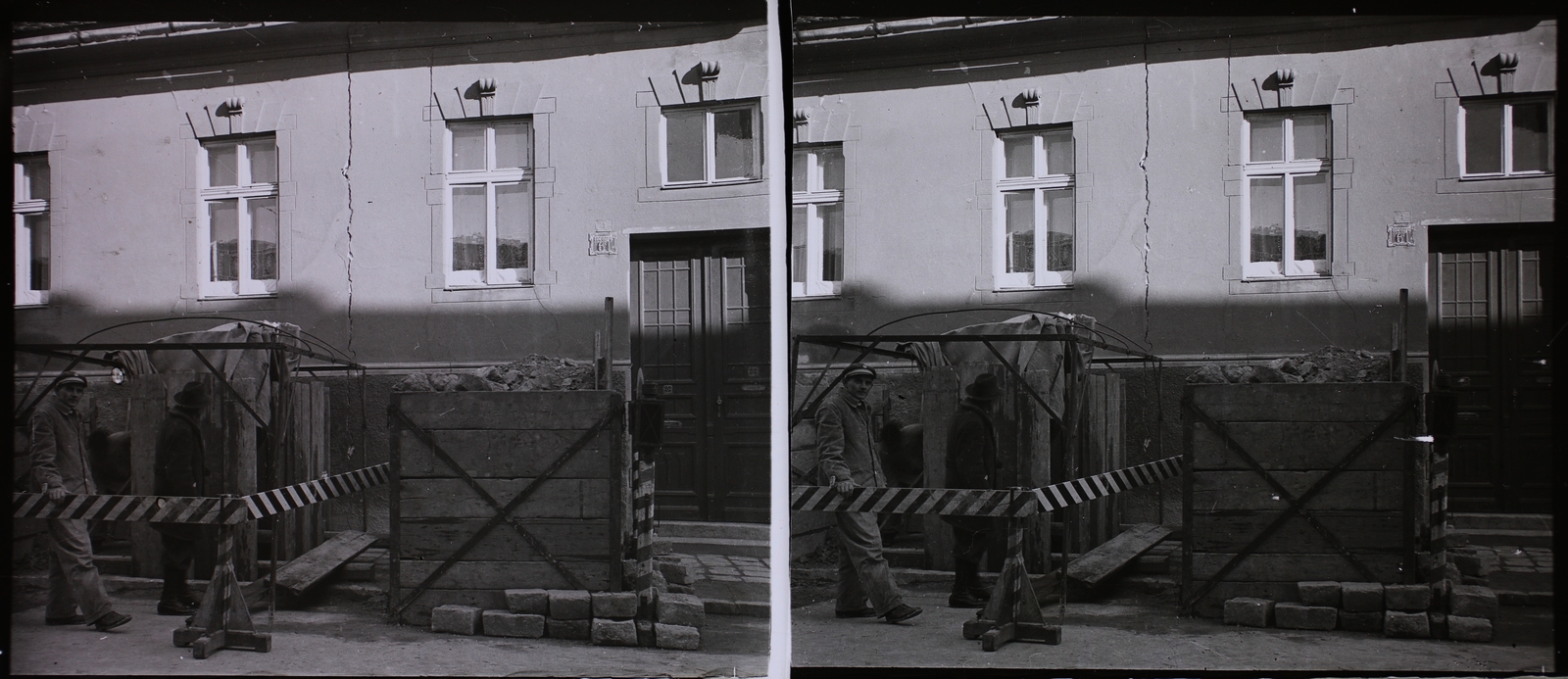 Hungary, Budapest I., a Logodi utca 61. számú ház a hegyoldal megcsúszása után., 1936, Fortepan/Album015, stereophoto, Budapest, Fortepan #128805