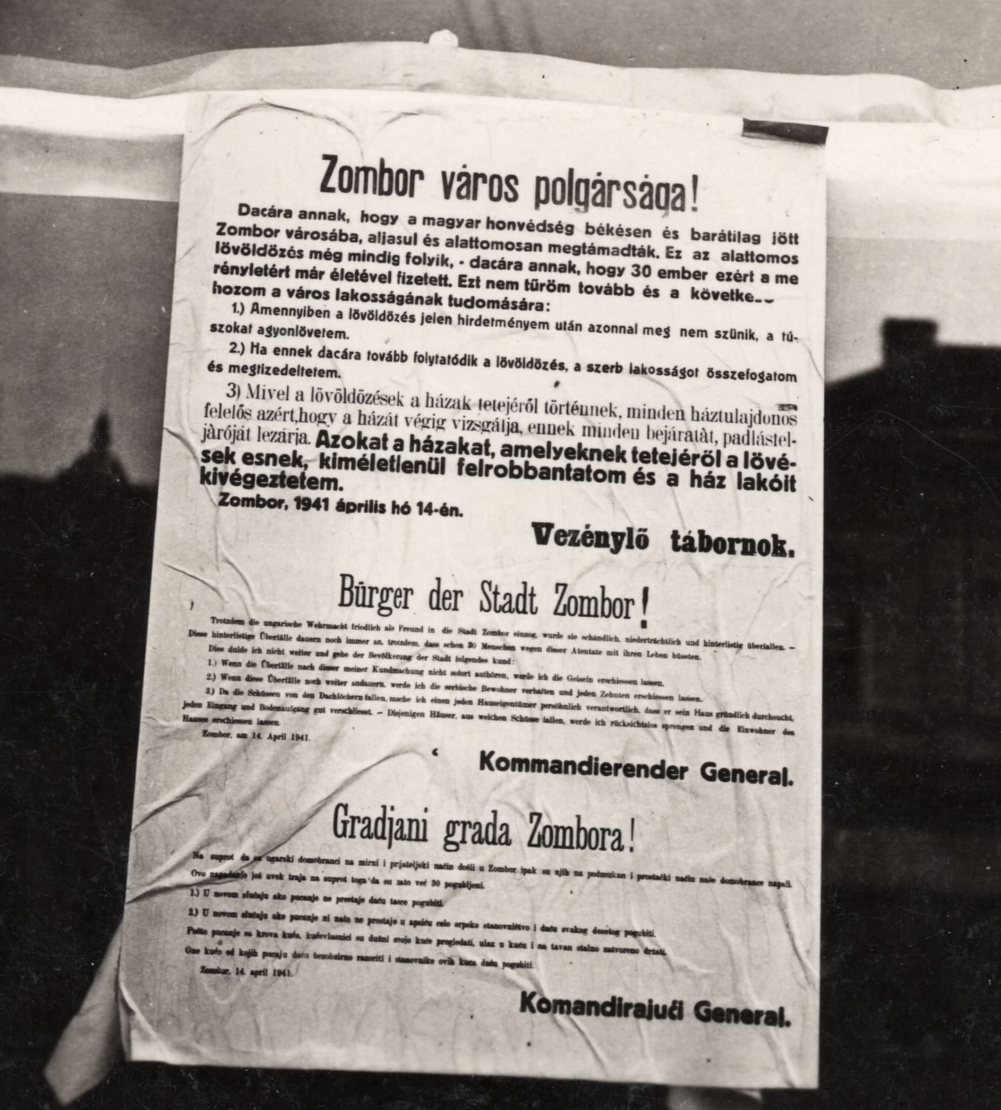 Serbia, Sombor, a felvétel a magyar csapatok bevonulása idején készült., 1941, Gali, poster, german text, Fortepan #128830