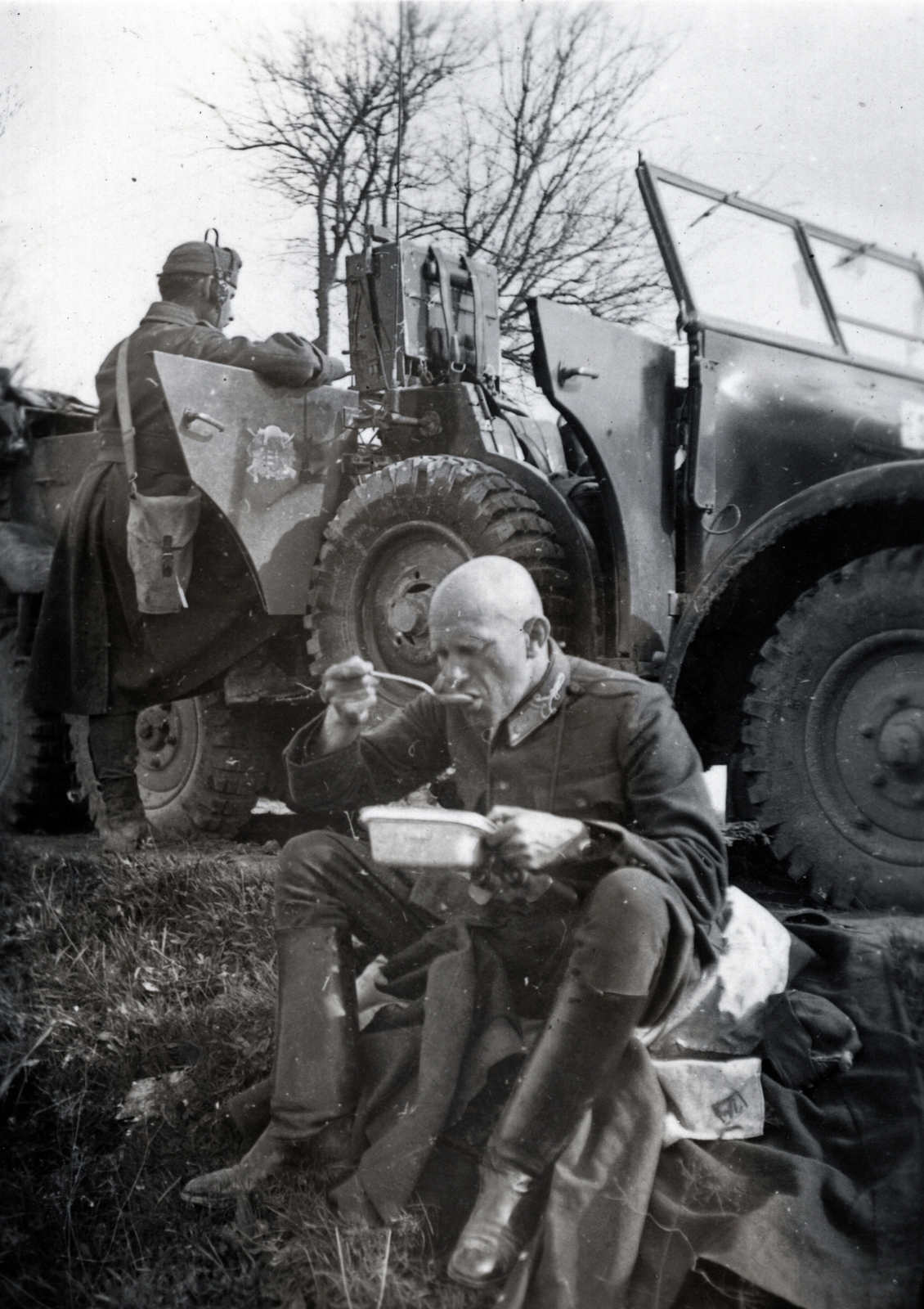 1941, Hajdu Fedő Károly, meal, radio, bald, General Military Vehicle Emblem, Fortepan #129094