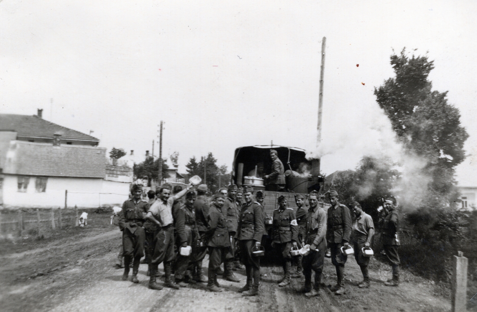 1941, Hajdu Fedő Károly, meal, commercial vehicle, second World War, soldier, goulash cannon, eastern front, Fortepan #129109