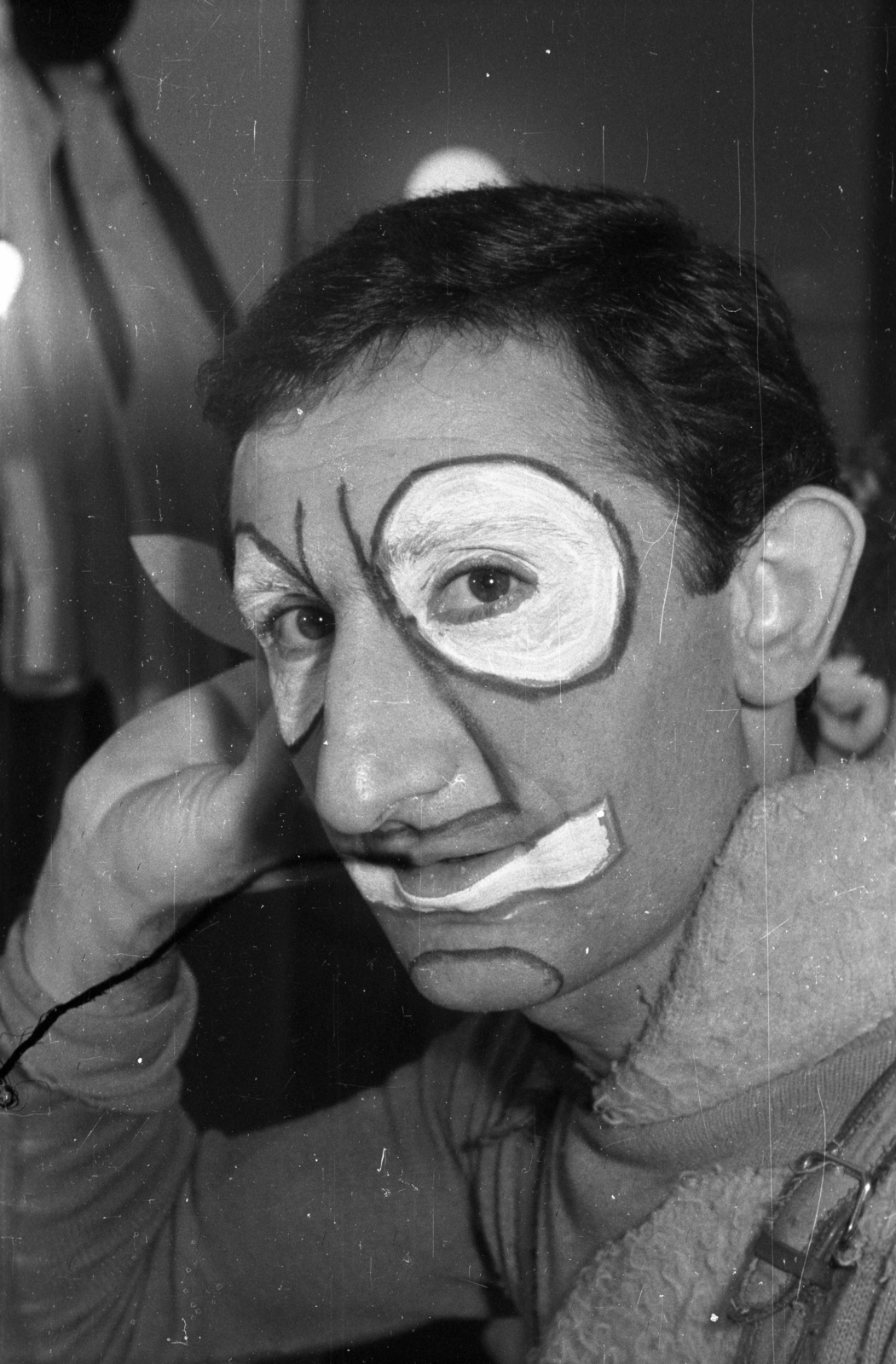 Hungary, Garas Dezső színművész., 1969, Hunyady József, face painting, Fortepan #129644