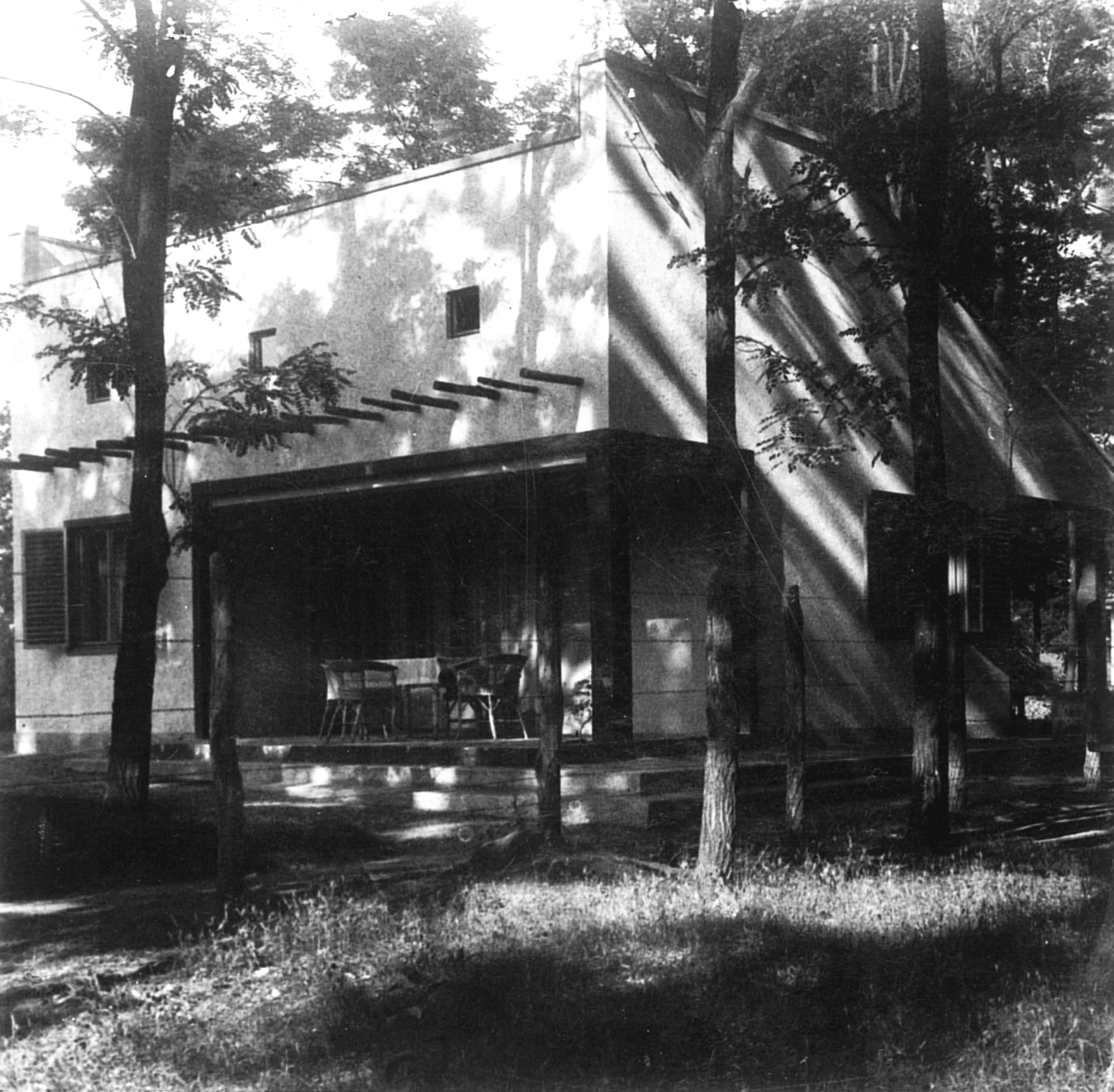 Hungary, Göd, Alsógöd (ekkor önálló, ma a város része), Stühmer nyaraló., 1934, Kovacsik Tamás, terrace, modern architecture, Frigyes Stühmer chocolate factory, Pál Szívó-design, Fortepan #129840