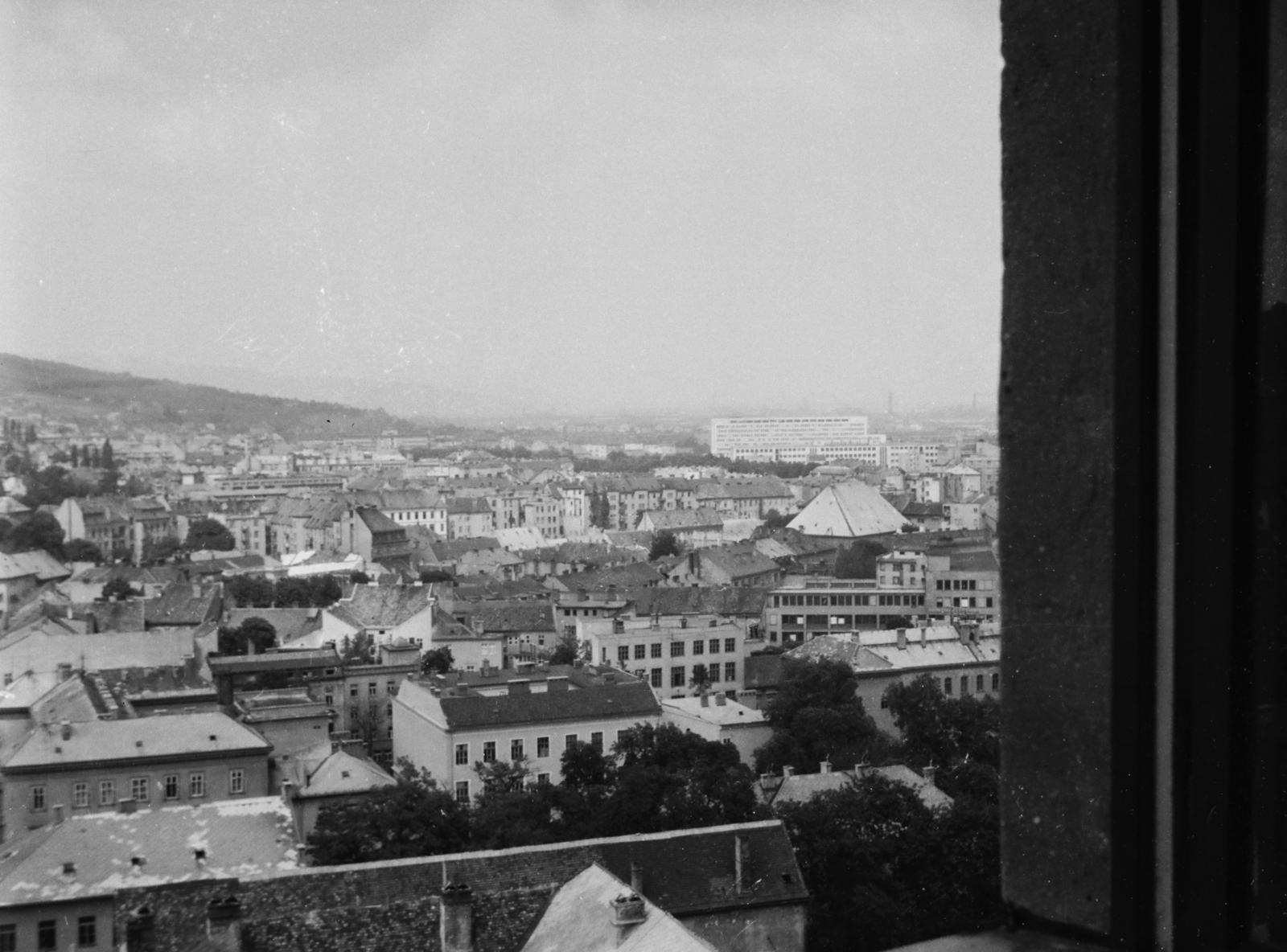Slovakia, Bratislava, kilátás a várból északkelet felé., 1958, Ladinek Viktor, picture, Fortepan #129910