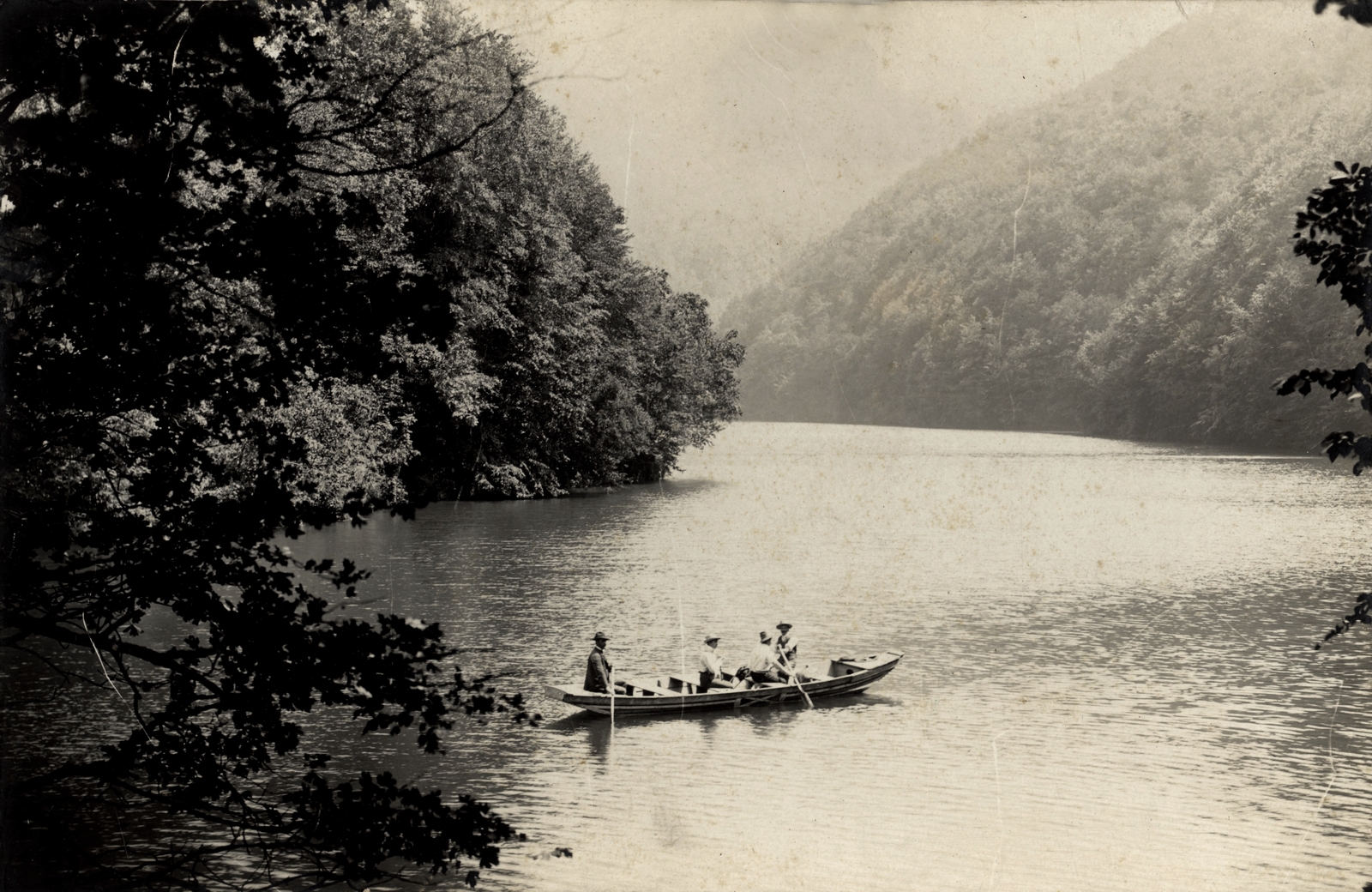 Hungary, Lillafüred, Miskolc, Hámori-tó., 1915, Nagy Károly, free time, boating, Fortepan #130134