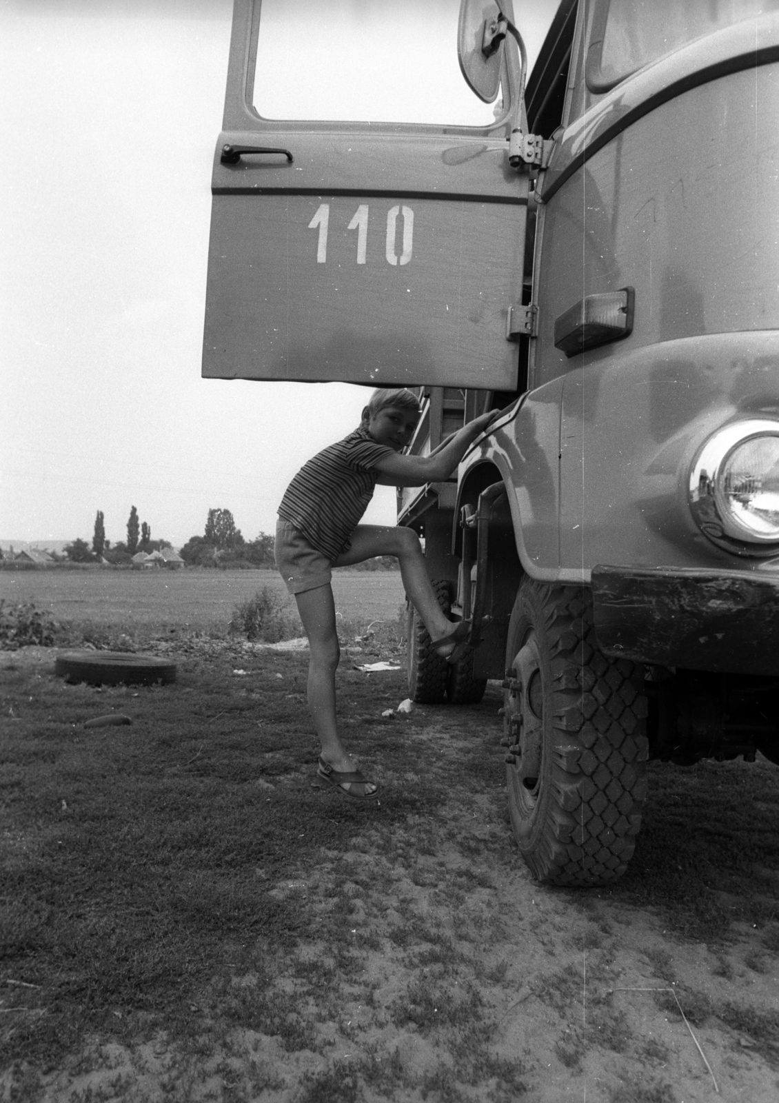 Magyarország, 1975, Vizsnyiczai Erzsébet, teherautó, IFA-márka, IFA W50, Fortepan #130778