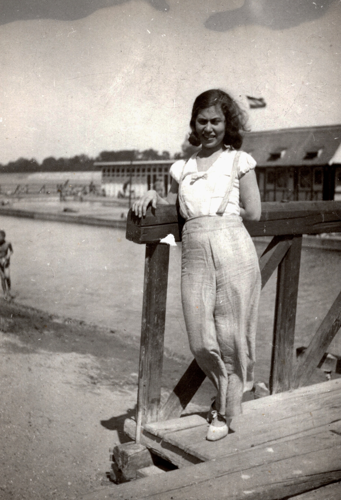 Magyarország, Budapest II., Duna strandfürdő az Újlaki rakparton a Sajka utcánál., 1935, Bokor András, Budapest, Fortepan #130879