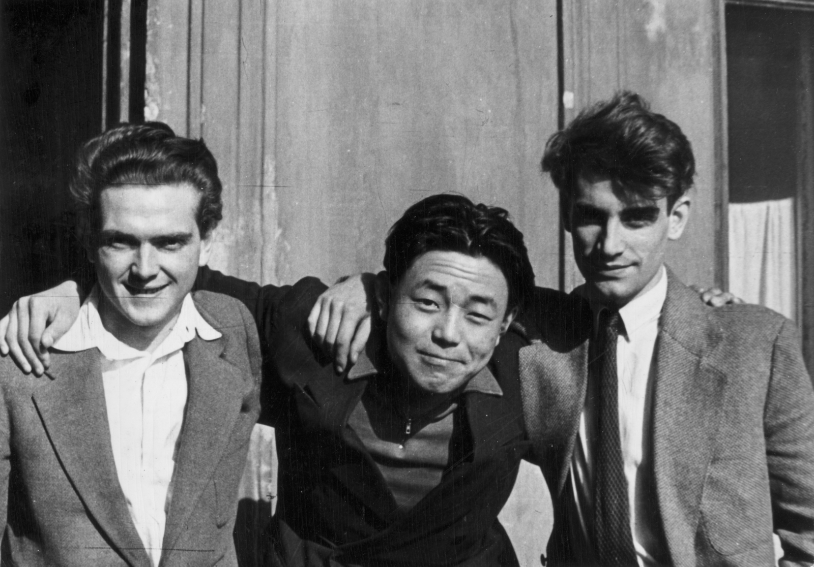 Hungary, bal oldalon Gyöngyössy Imre, jobb oldalon Kardos Ferenc filmrendezők., 1958, Kármentő Éva, celebrity, arms around shoulders, Fortepan #131087