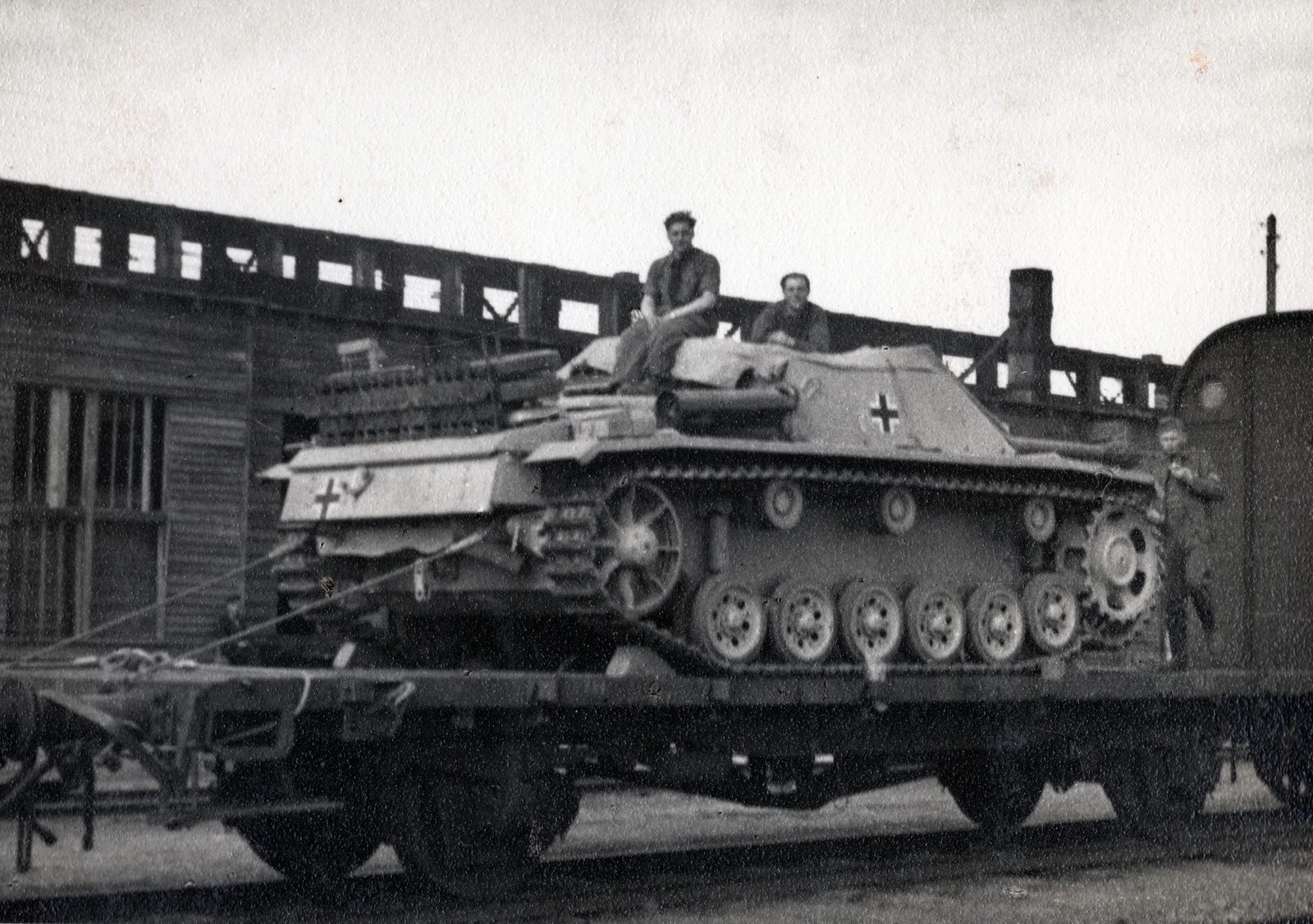 1942, Marics Zoltán, second World War, assault gun, Sturmgeschütz III, Fortepan #131251