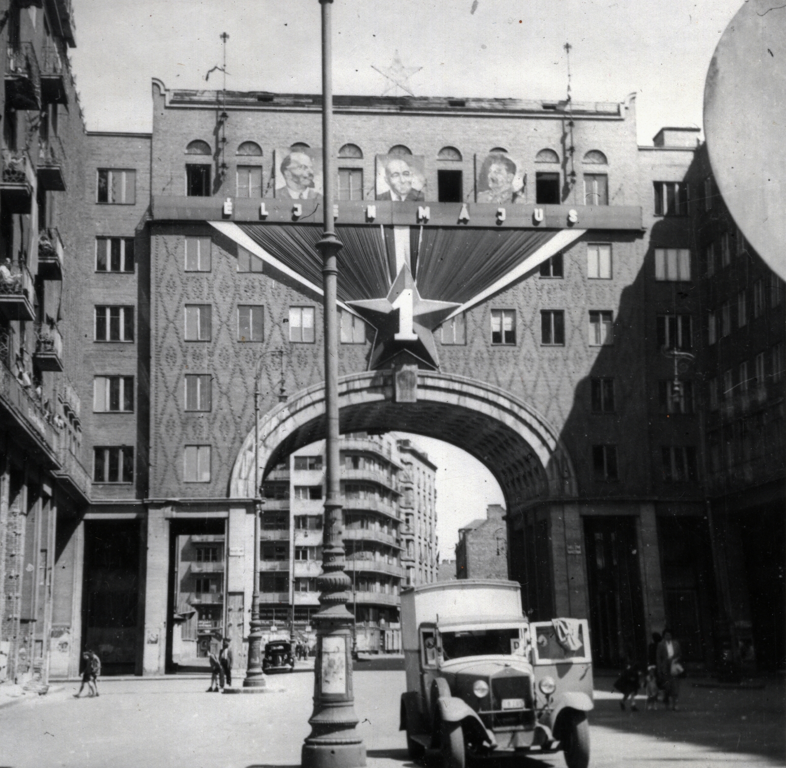 Hungary, Budapest VII., Madách Imre tér., 1950, Marics Zoltán, automobile, Budapest, political decoration, 1st of May parade, Fortepan #131395