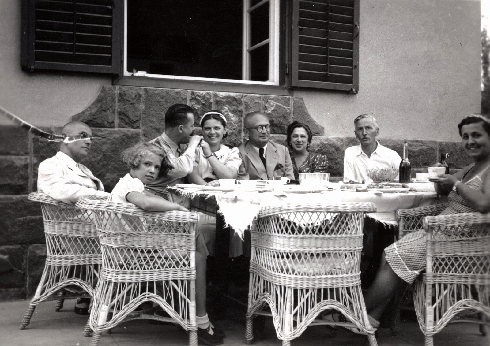 1940, Paczolay család, wicker chair, Fortepan #131490