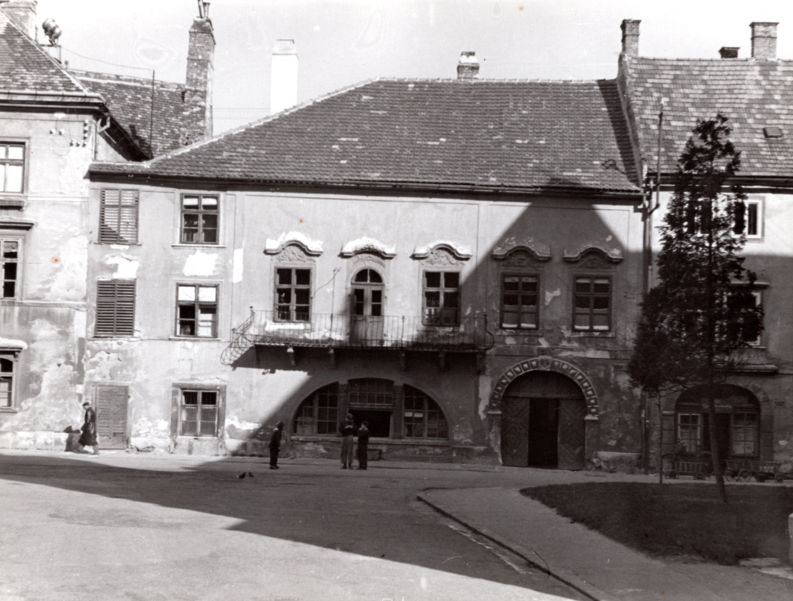 Hungary, Sopron, Fő (Beloiannisz) tér 3., Gambrinus-ház., 1960, Paczolay család, Fortepan #131540