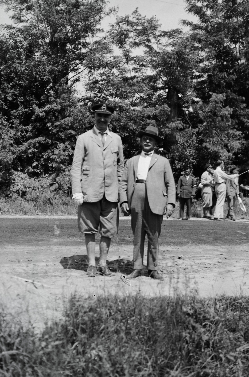 Magyarország, Harkány, gróf Benyovszky Móric és dr. Déghy Ödön. A felvétel a gróf Benyovszky-csillagtúra alkalmával készült., 1931, Palotai Klára, Fortepan #131742