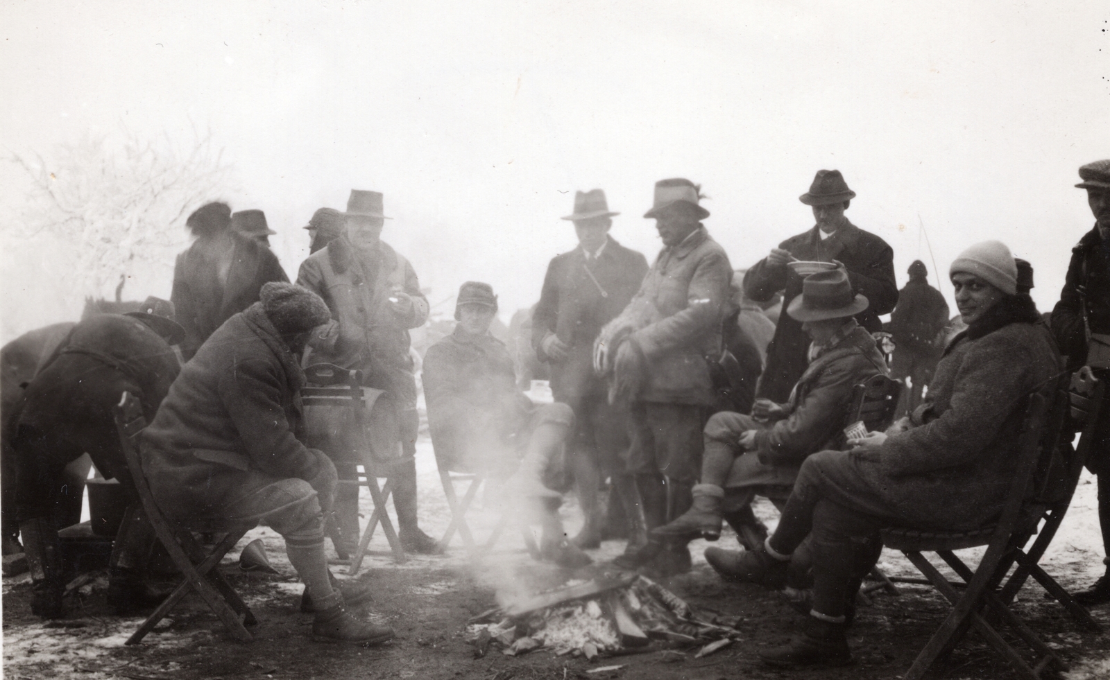 1932, Palotai Klára, men, chair, fire, Fortepan #131811