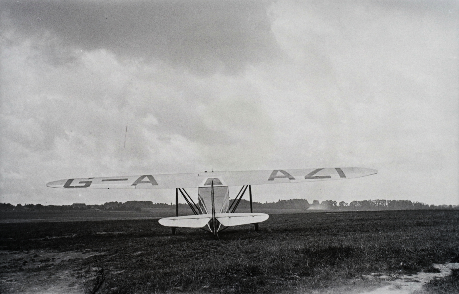 Egyesült Királyság, London, Croydon repülőtér. Desoutter II típusú sportrepülőgép Gipsy motorral, gróf Wenckheim Frigyes gépének a párja. Leltári jelzet: 220, 1930, Magyar Műszaki és Közlekedési Múzeum / Archívum / Negatívtár / Bottó András gyűjteménye, repülőgép, Desoutter-márka, Fortepan #132449