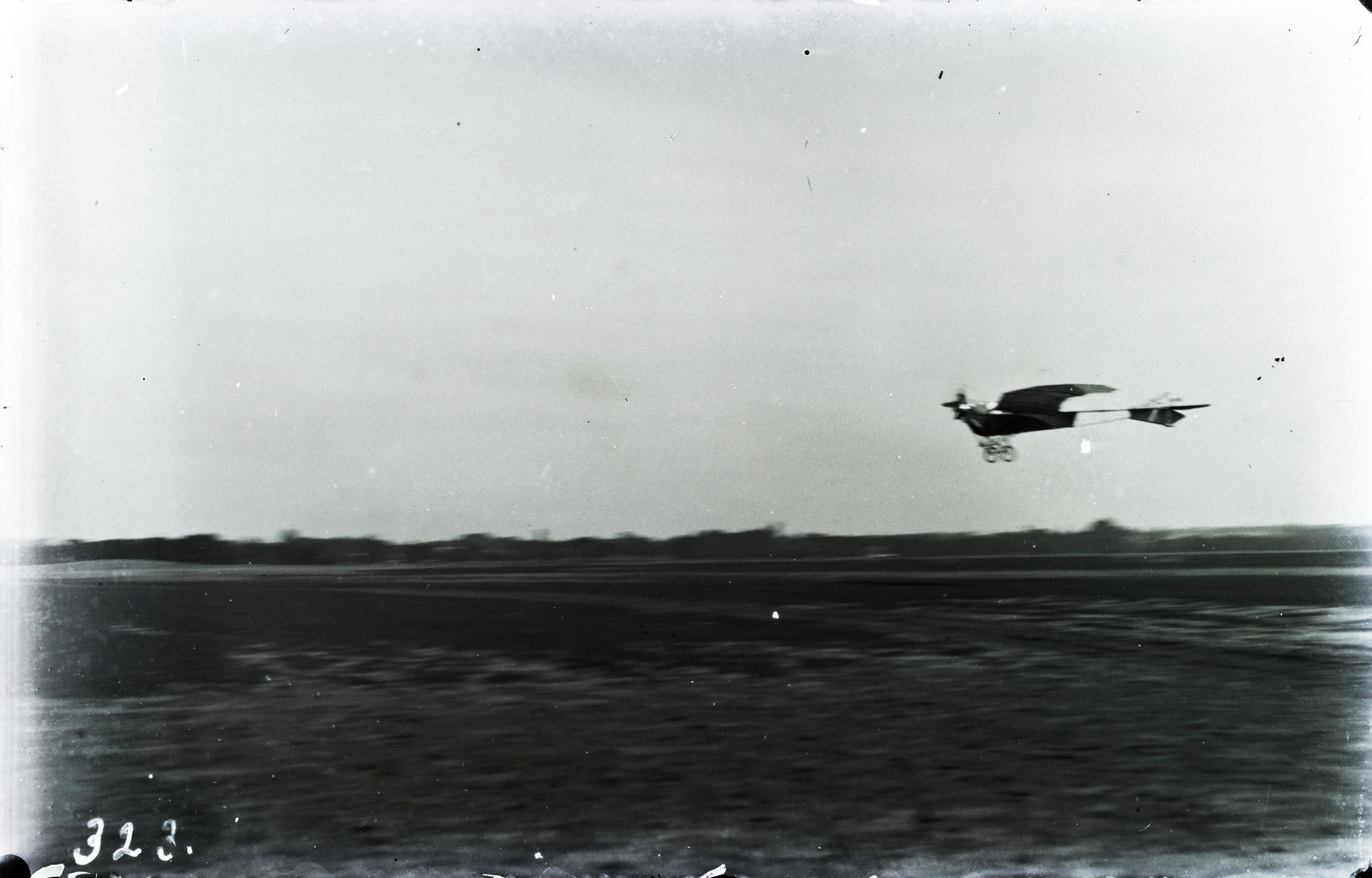 »Schvachulay repülőgépe, Az Albartros.« Leltári jelzet: 323, 1912, Magyar Műszaki és Közlekedési Múzeum / Archívum / Negatívtár / Wéber Károlyné gyűjteménye, airplane, monoplane, Schvachulay-brand, Fortepan #132514