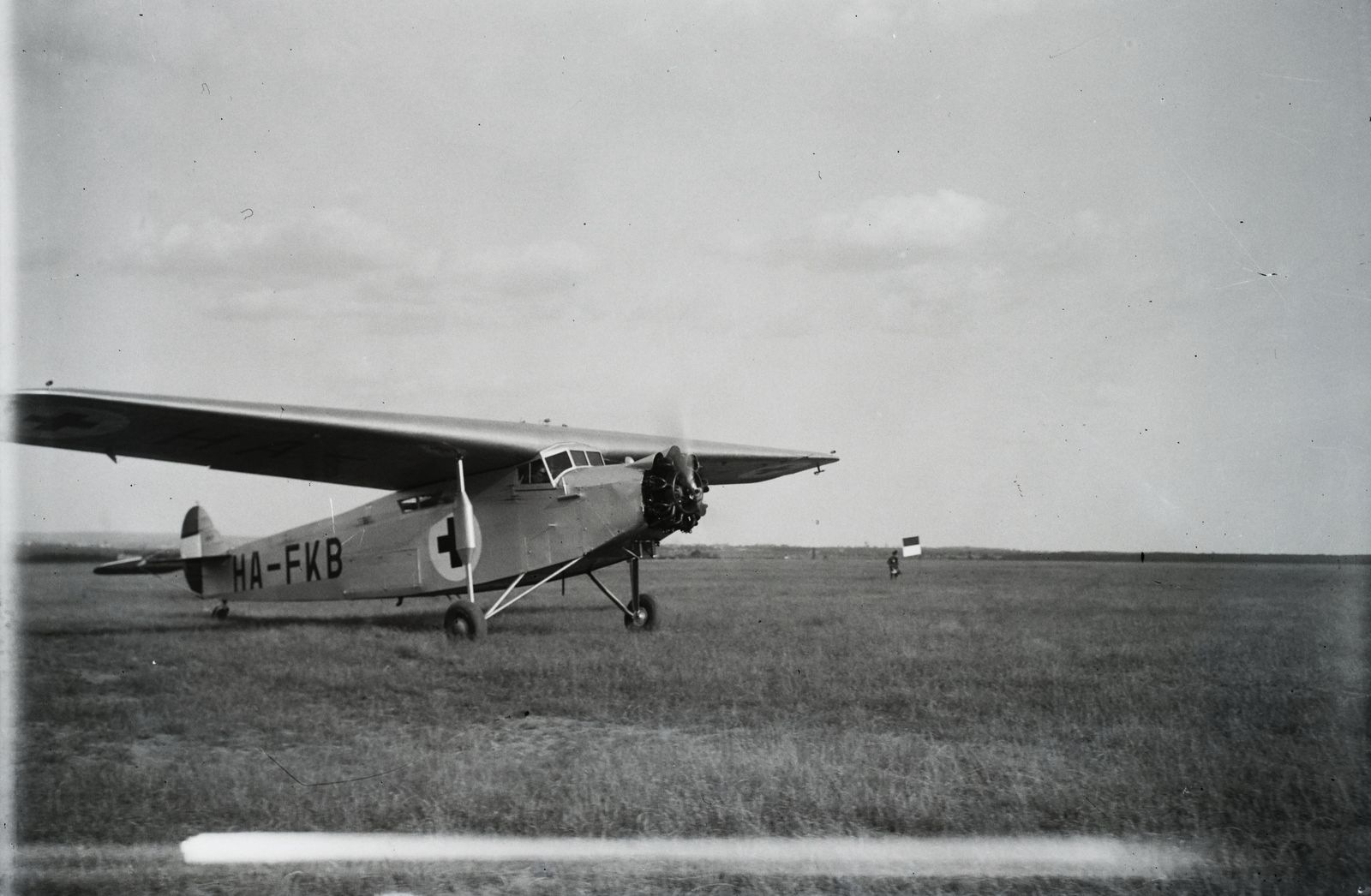 Hungary, Mátyásföld Airport, Budapest XVI., holland gyártmányú Fokker F VII repülőgép 410 LE motorral. Leltári jelzet: 1329, 1935, Magyar Műszaki és Közlekedési Múzeum / Archívum / Negatívtár / Magyar Nemzeti Múzeum Történeti Képcsarnok gyűjteménye, airplane, airport, Dutch brand, Budapest, Fortepan #132641