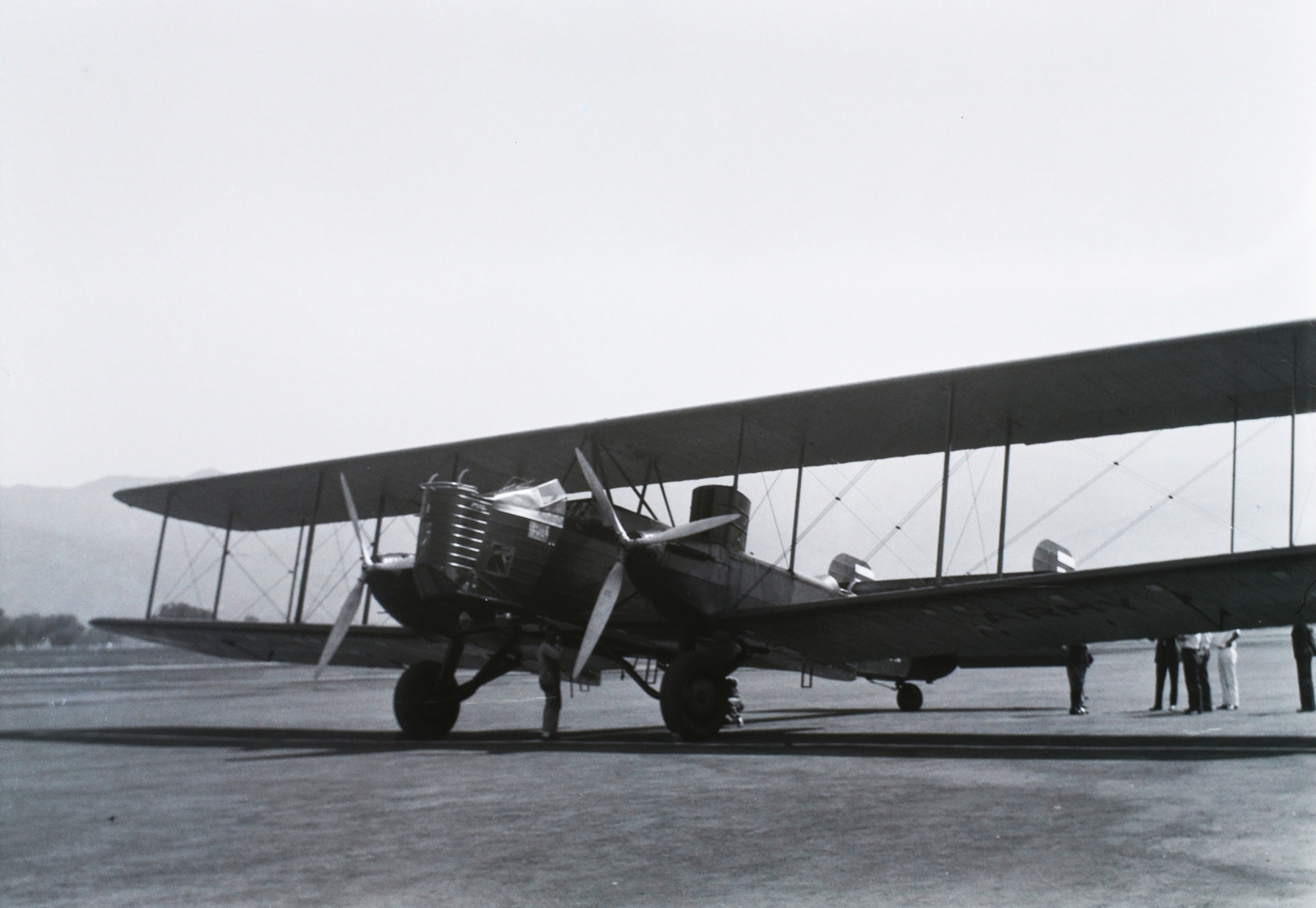 Amerikai Egyesült Államok, Burbank, United Airport, Curtiss B-2 Condor amerikai nehézbombázó. Leltári jelzet: 16826, 1931, Magyar Műszaki és Közlekedési Múzeum / Archívum / Negatívtár / Czapáry Jenőné gyűjteménye, repülőgép, biplán, Fortepan #132791