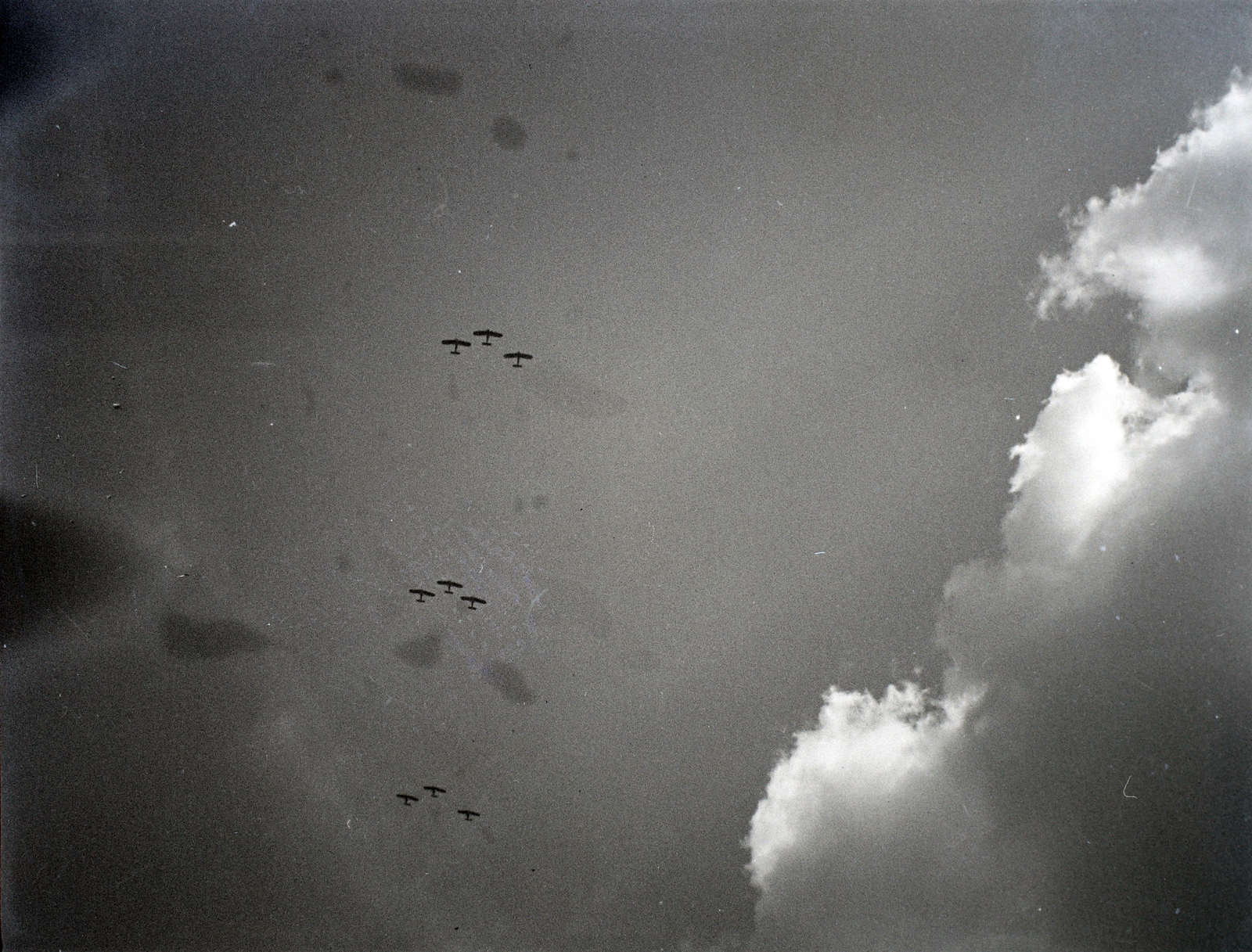 Ukrajna, repülőgép-kötelék a szovjet fronton., 1941, Varga Csaba dr., keleti front, repülőgép, kötelék, Best of, Fortepan #133474