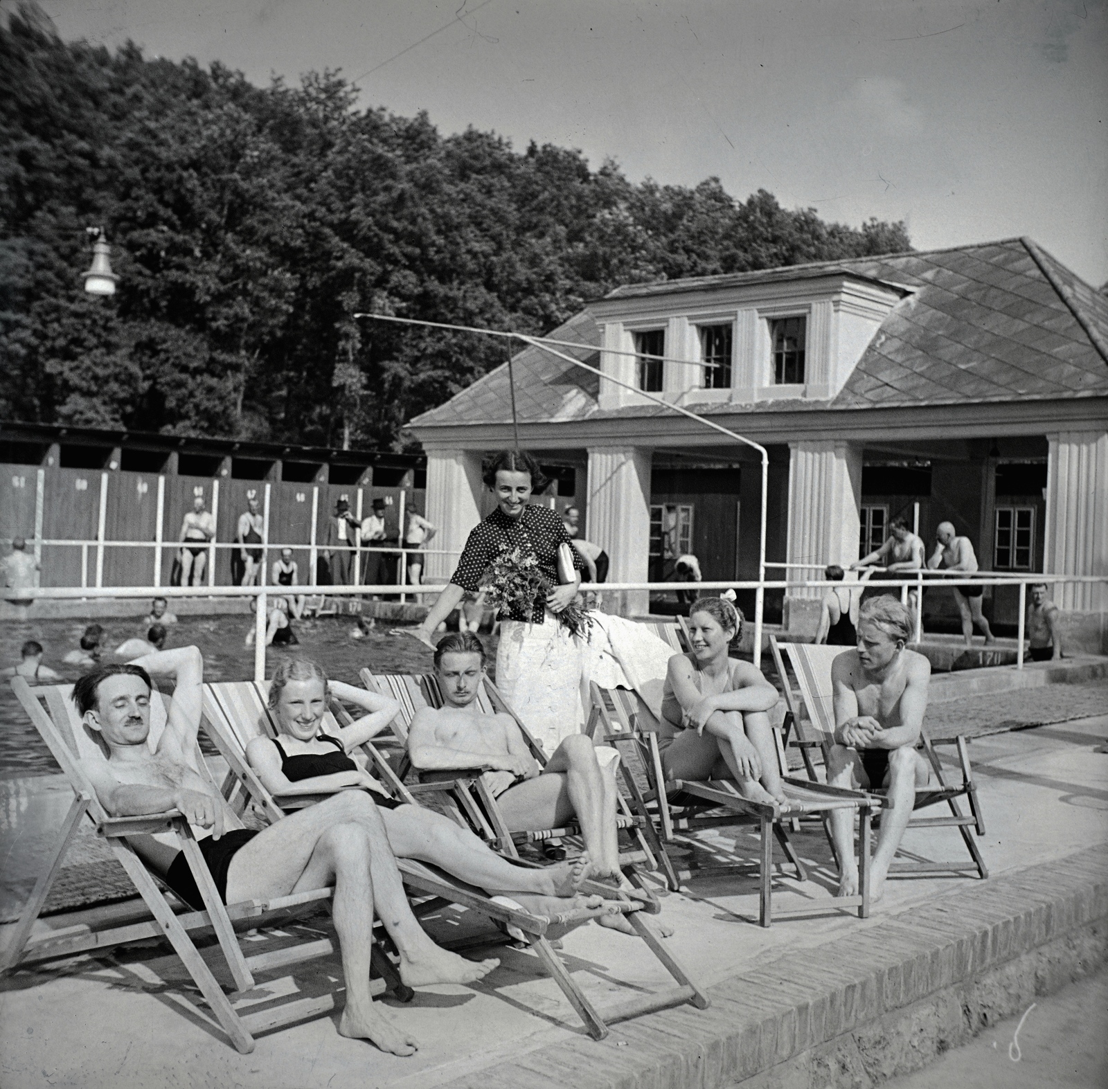 Hungary, Komló, Sikonda-gyógyfürdő., 1937, Varga Csaba dr., Fortepan #133563