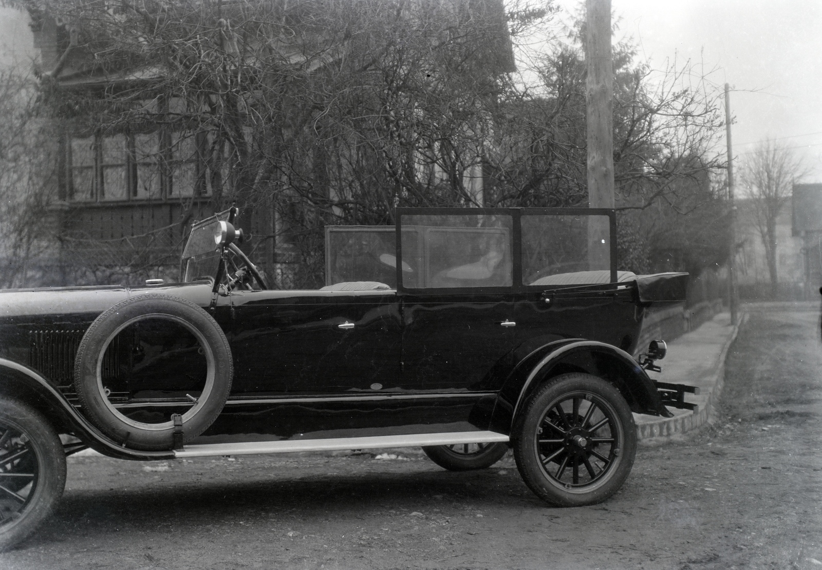 Hungary, Pécs, a felépítményt a Varga Gyula Autókarosszéria- és Kocsigyár készítette, meghosszabbított T-Ford alvázra., 1931, Varga Csaba dr., automobile, Fortepan #133595