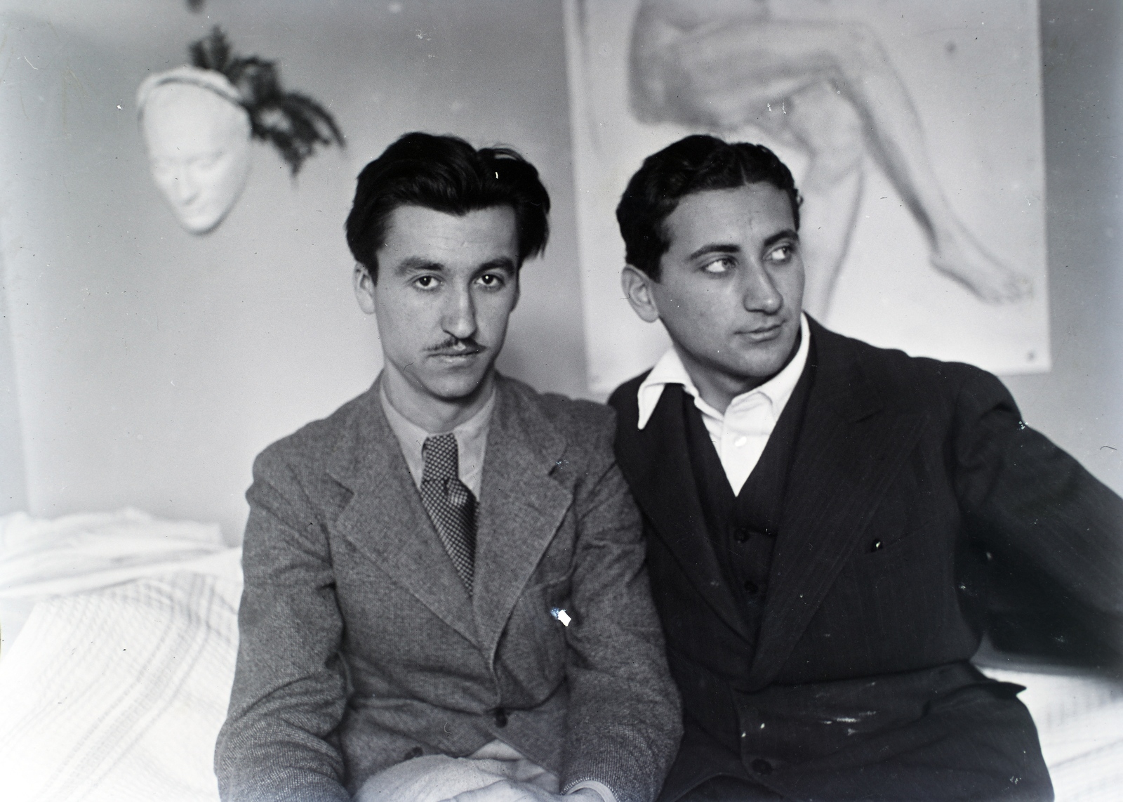 Italy, Rome, a római királyi akadémia ösztöndíjasai, balra Búza Barna szobrászművész, jobbra Vinkler László festőművész., 1936, Vinkler Zsuzsi, Fortepan #133653