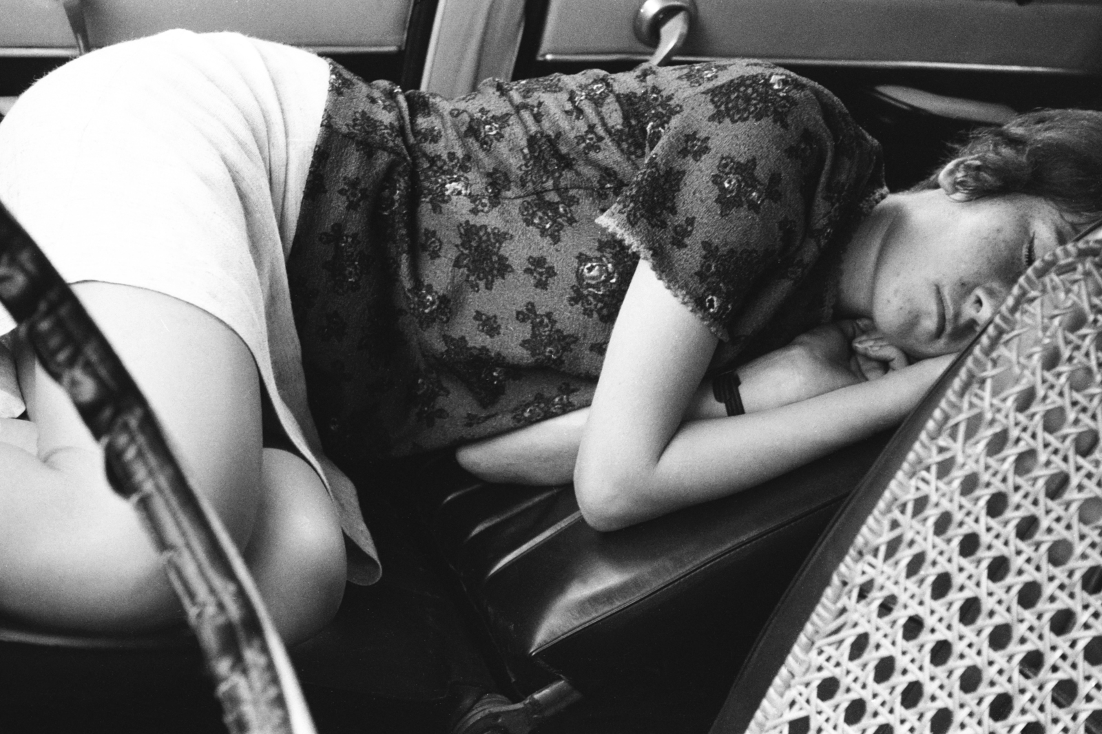 1972, Chuckyeager tumblr, skirt, automobile, sleeping, Best of, Fortepan #133717