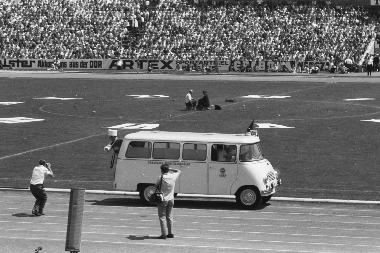 Magyarország, Népstadion, Budapest XIV., Színészek-Újságírók Rangadó (SZÚR)., 1969, Chuckyeager tumblr, Budapest, Fortepan #133726