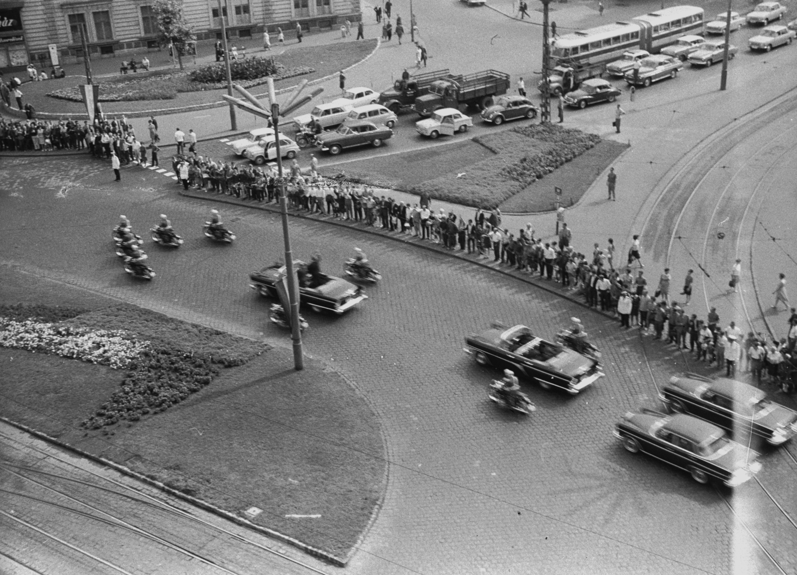 Hungary, Budapest VI., Nyugati (Marx) tér, a képen fenn középen a Jókai utca torkolata., 1967, Chuckyeager tumblr, Budapest, Fortepan #133774