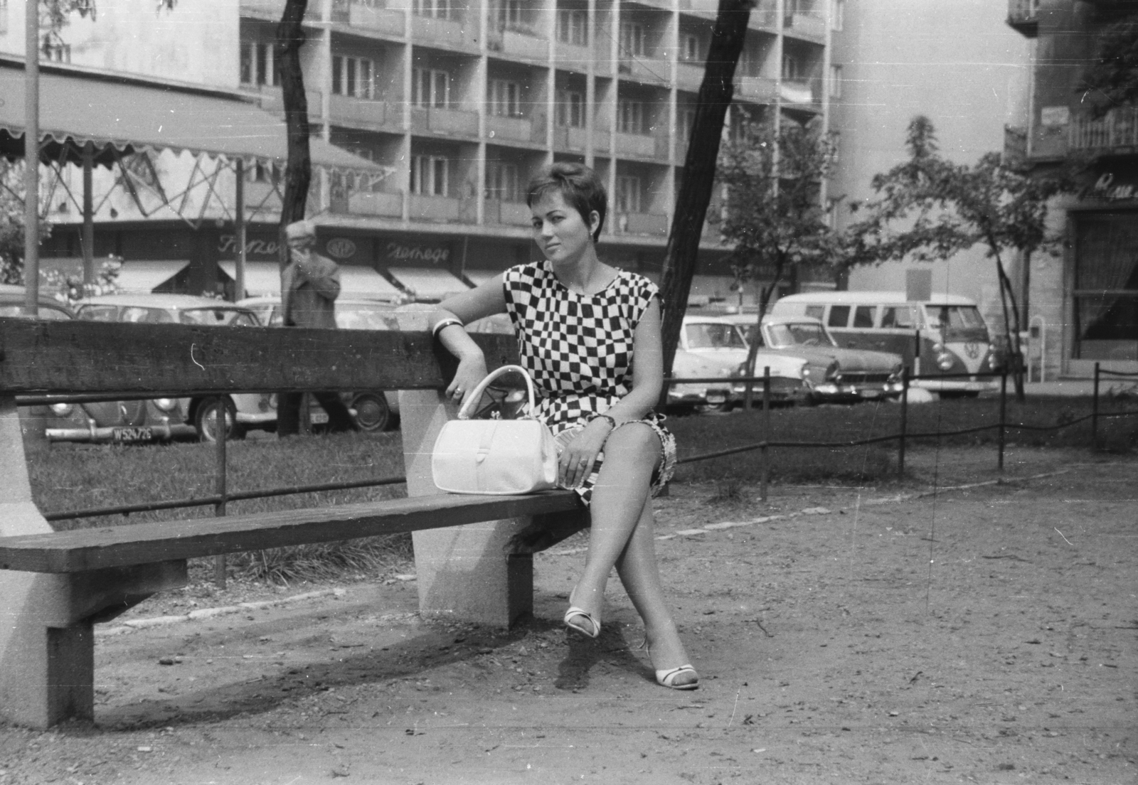 Hungary, Budapest V., Petőfi tér, szemben a Régi posta utca., 1963, Chuckyeager tumblr, Volkswagen-brand, optical art, Budapest, Fortepan #133982