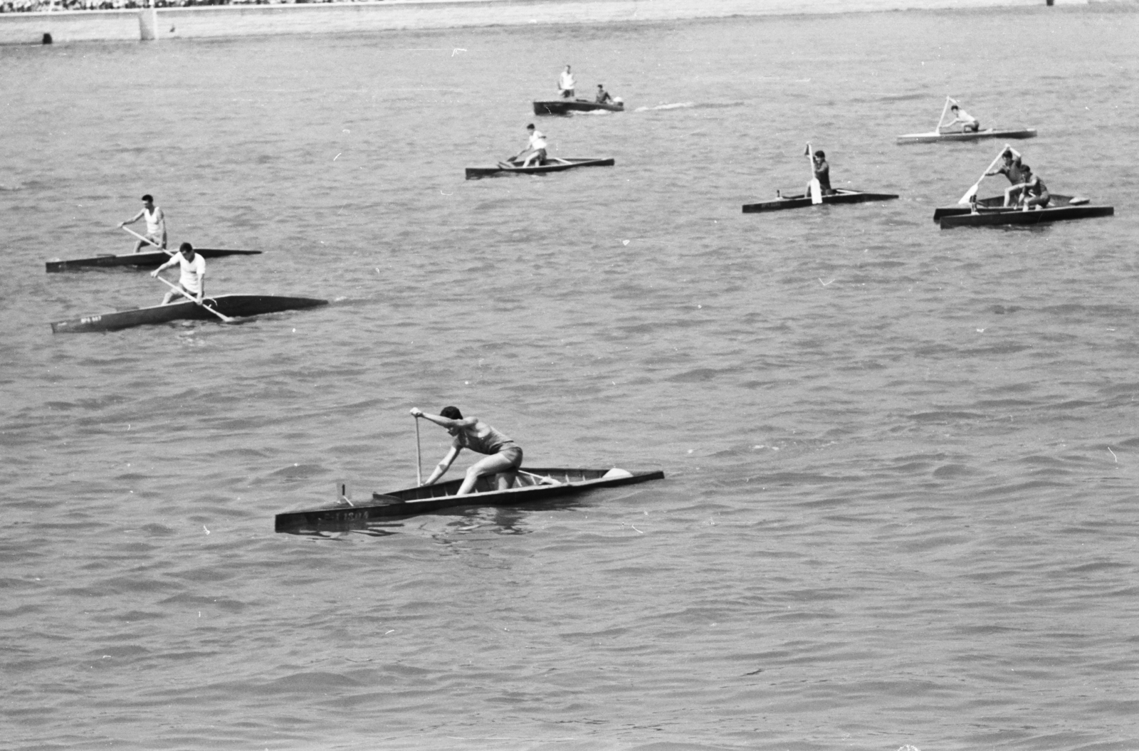 Hungary, Budapest V., Augusztus 20-i ünnepség, viziparádé a Parlament előtti Duna szakaszon., 1963, Chuckyeager tumblr, canoe, Budapest, Fortepan #133990