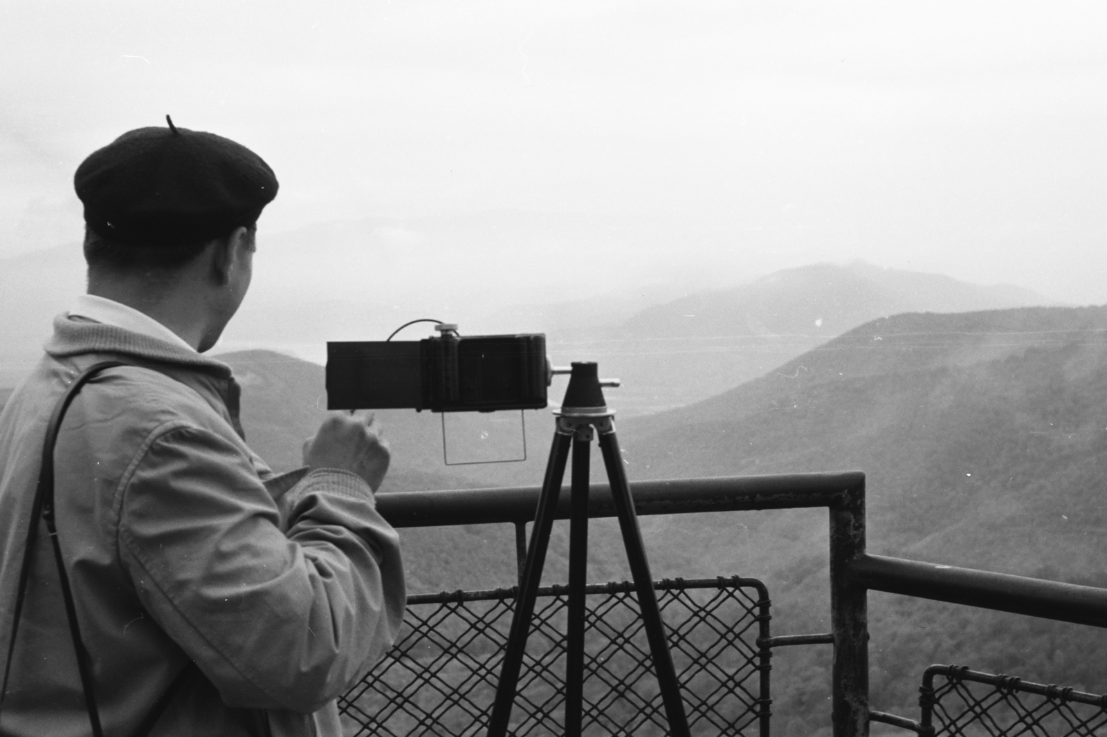 Hungary, Dobogókő, 1964, Chuckyeager tumblr, photography, tripod, Fortepan #134033