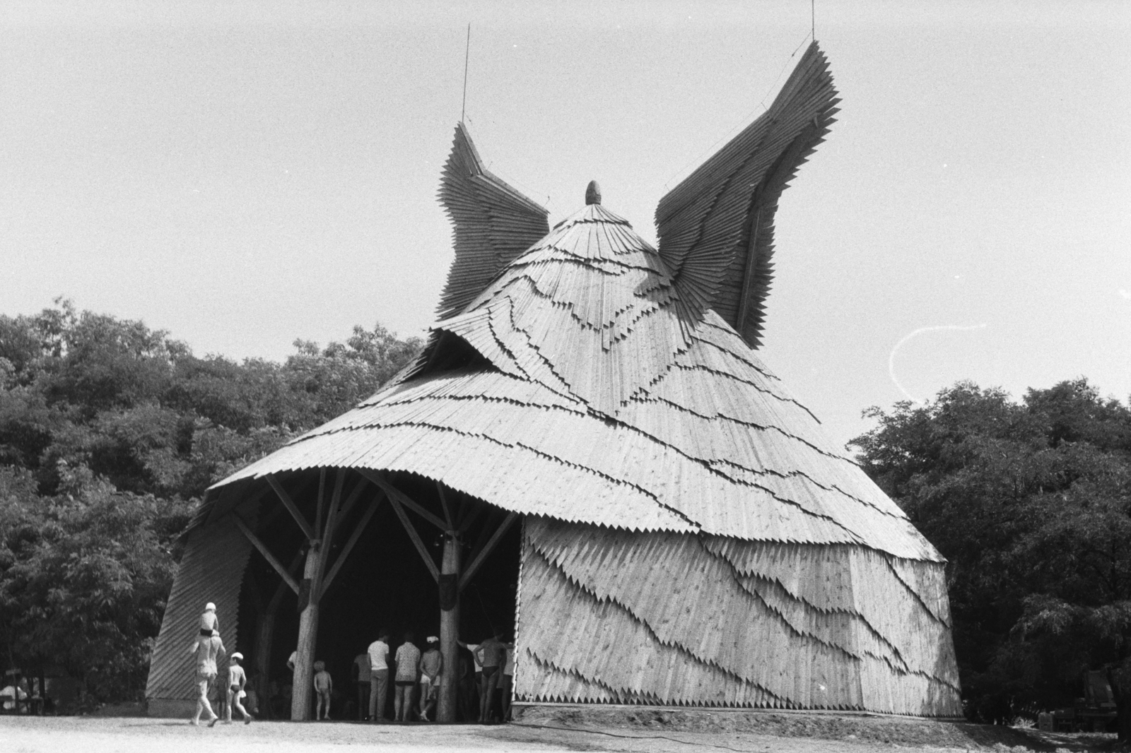 Hungary, Nagykálló, Harangod, Tánccsűr a Téka Népművészeti Táborban., 1980, Chuckyeager tumblr, Dezső Ekler-design, Fortepan #134068