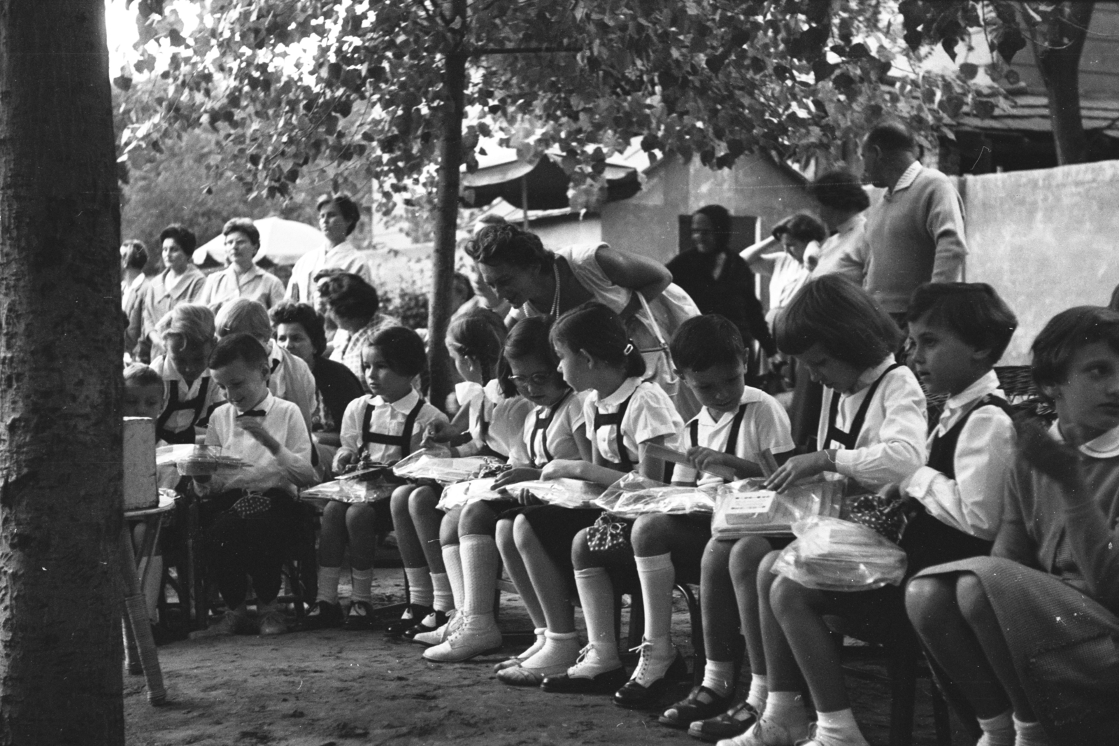 1963, Chuckyeager tumblr, kids, graduation, Fortepan #134128