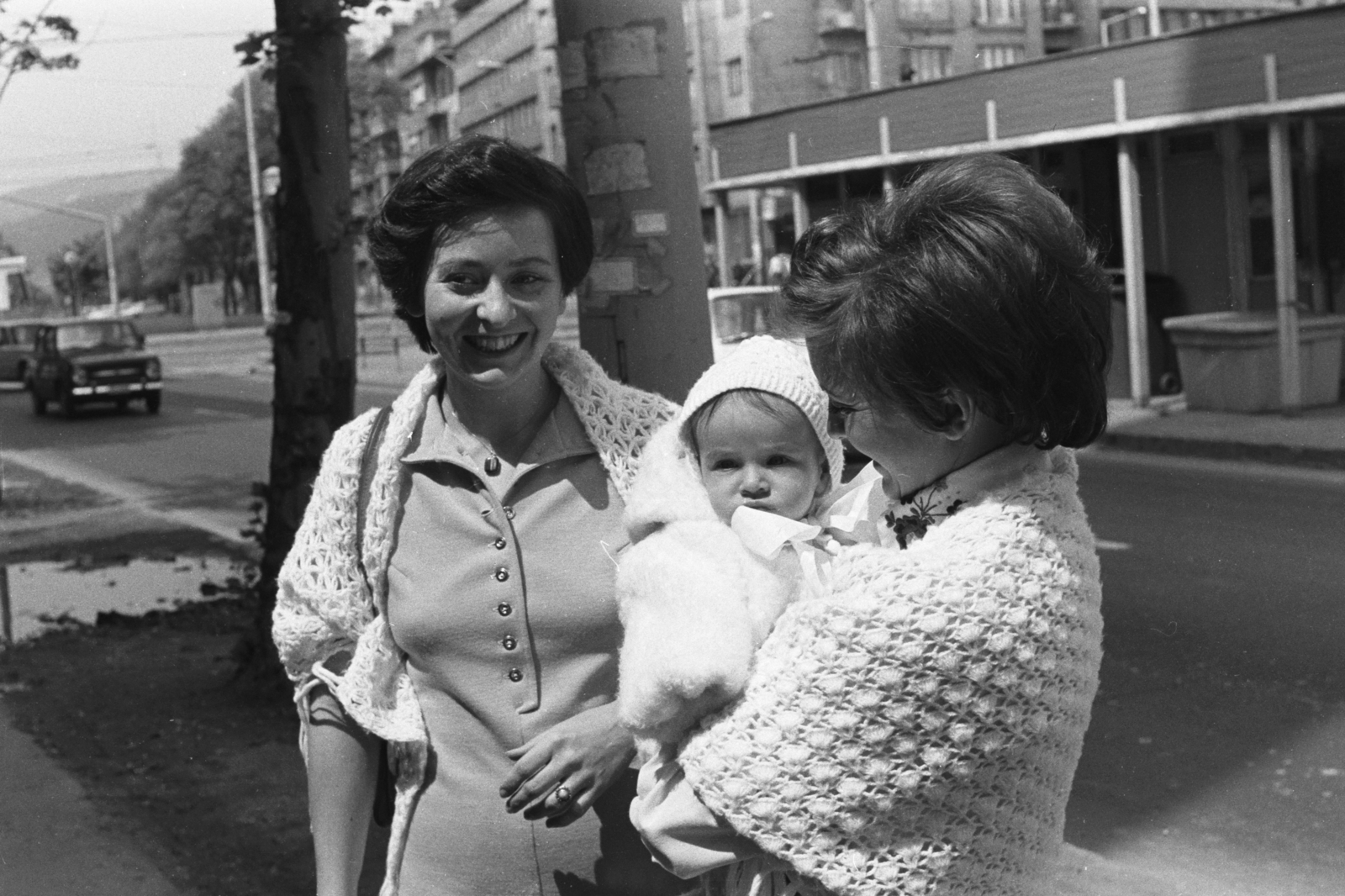 Hungary, Budapest XI., Október huszonharmadika (Schönherz Zoltán) utca, szemben a Fehérvári út kereszteződése után a Bocskai út., 1981, Chuckyeager tumblr, Budapest, Fortepan #134285