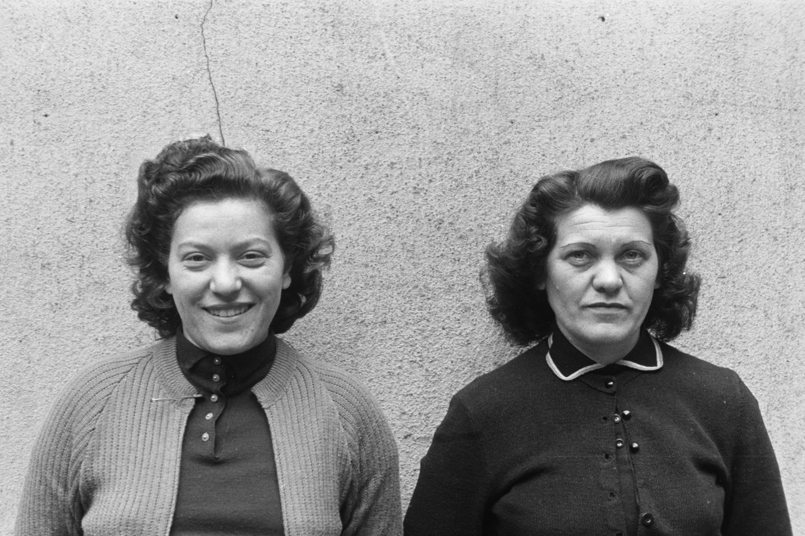 1958, Chuckyeager tumblr, double portrait, cardigan, women, Fortepan #134312