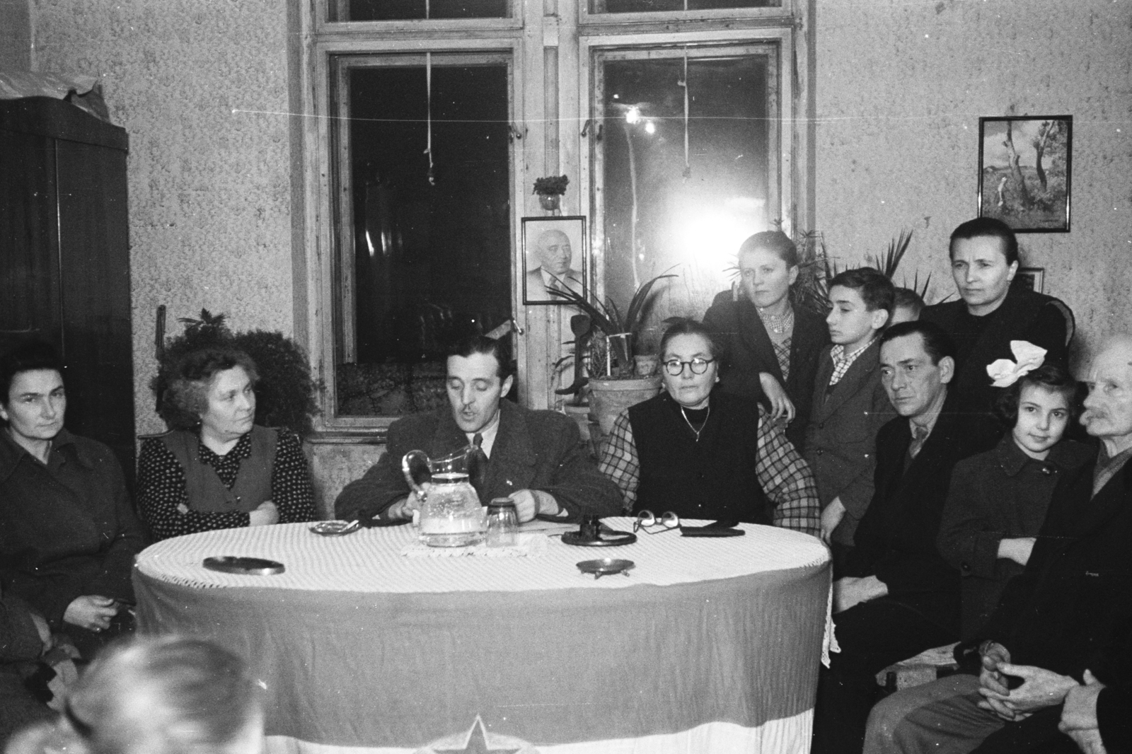 1953, Chuckyeager tumblr, session, Mátyás Rákosi-portrayal, carafe, Fortepan #134316