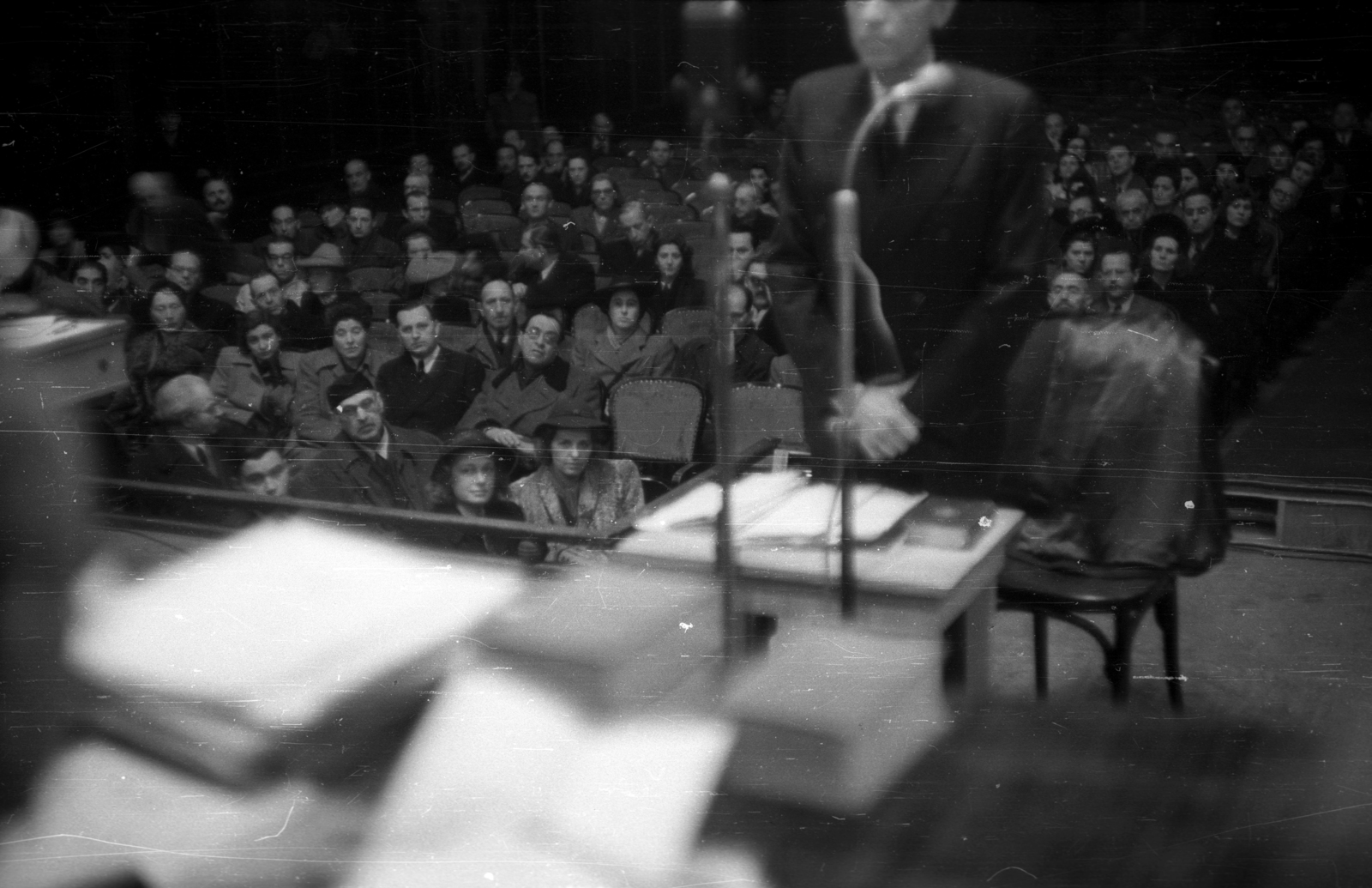 Hungary, Budapest VI., háborús főbűnösök felelősségrevonása a dr. Major Ákos vezette népbíróság előtt, a Zeneakadémia Nagytermében tartott tárgyaláson. Imrédy Béla korábbi miniszterelnök., 1945, Mészáros Judit, prime minister, Budapest, war crimes trial, Fortepan #135313