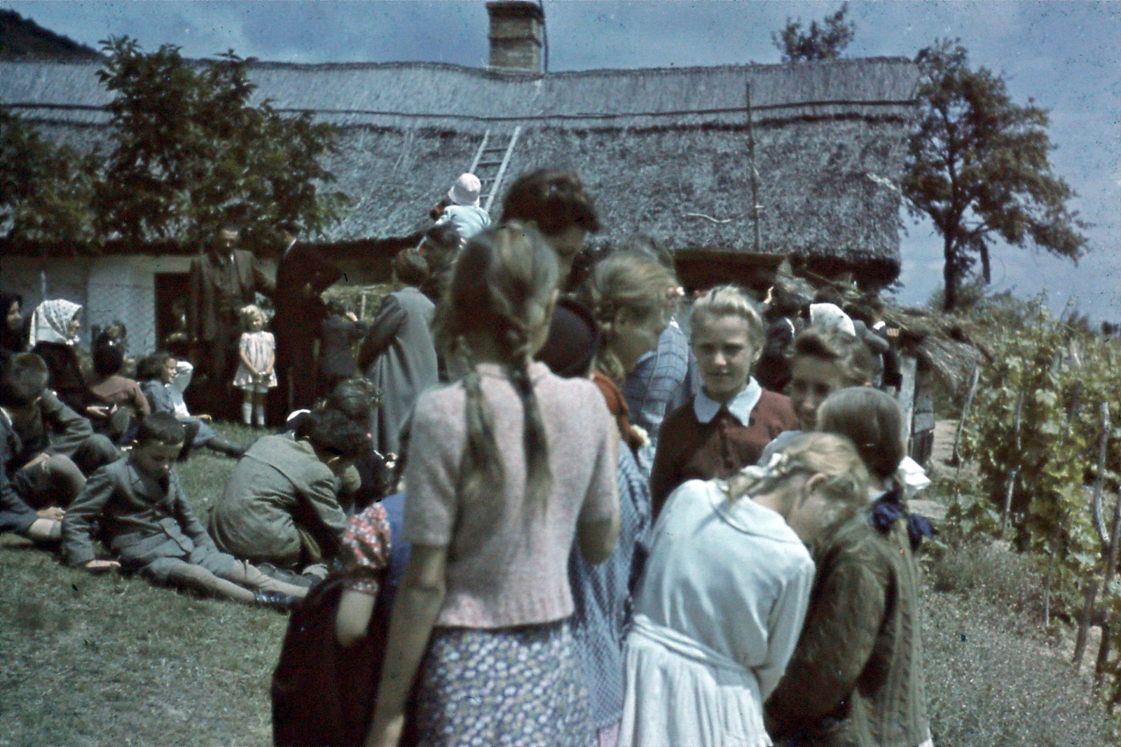 Hungary, Gyenesdiás, búcsú., 1943, Szabó Viktor, colorful, village fair, Fortepan #135636
