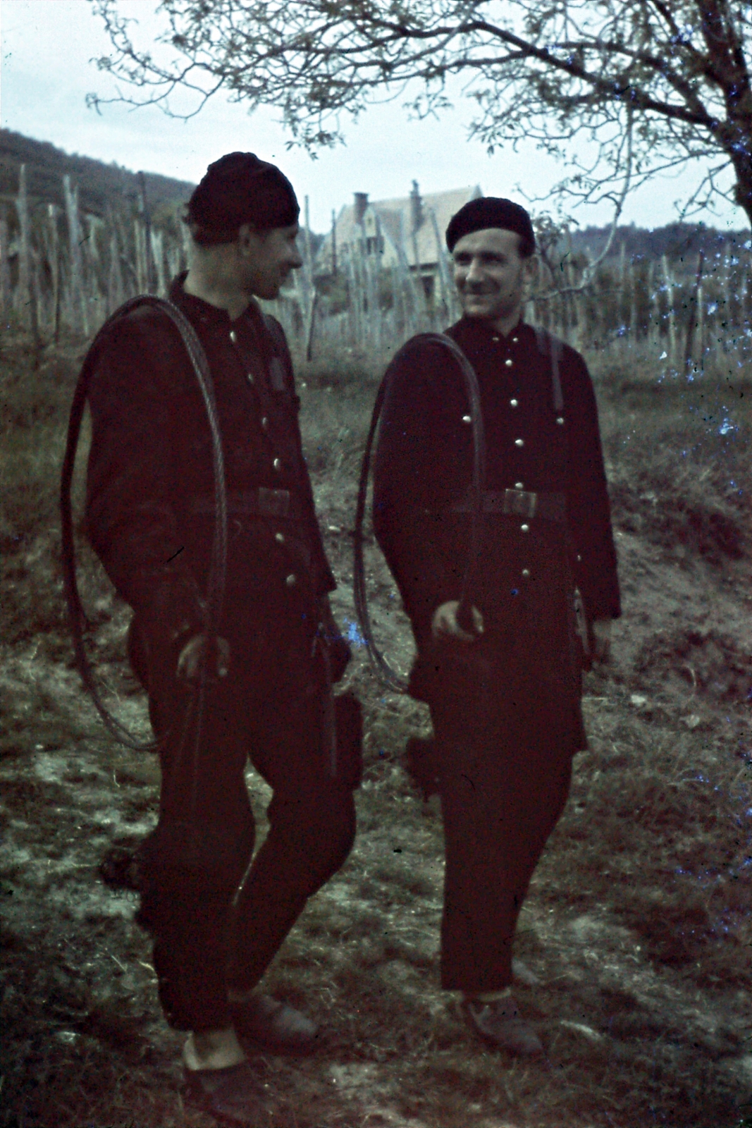 1943, Szabó Viktor, colorful, chimney sweeper, Fortepan #135664