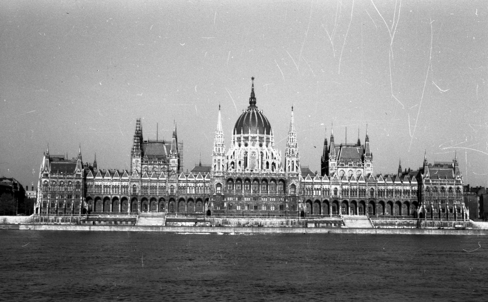 Magyarország, Budapest V., a Parlament., 1969, Fortepan/Album020, épített örökség, historizmus, Steindl Imre-terv, országház, neogótika, eklektikus építészet, Budapest, Fortepan #136062