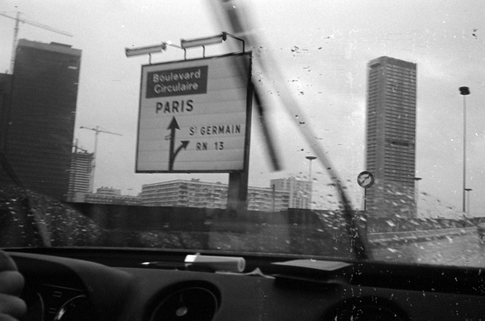France, Puteaux, La Défense üzleti központ Párizs elővárosában, jobbra a Tour Défense 2000., 1981, Vészi Ágnes, Fortepan #136654