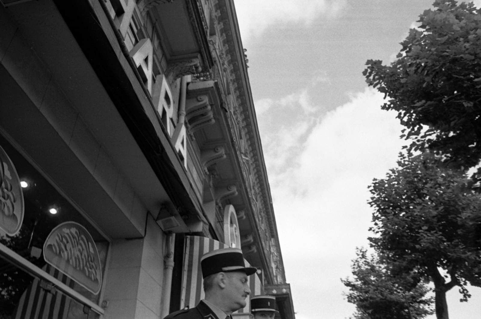 France, Paris, Place de la République 7. és 9., 1977, Vészi Ágnes, cop, Fortepan #136712