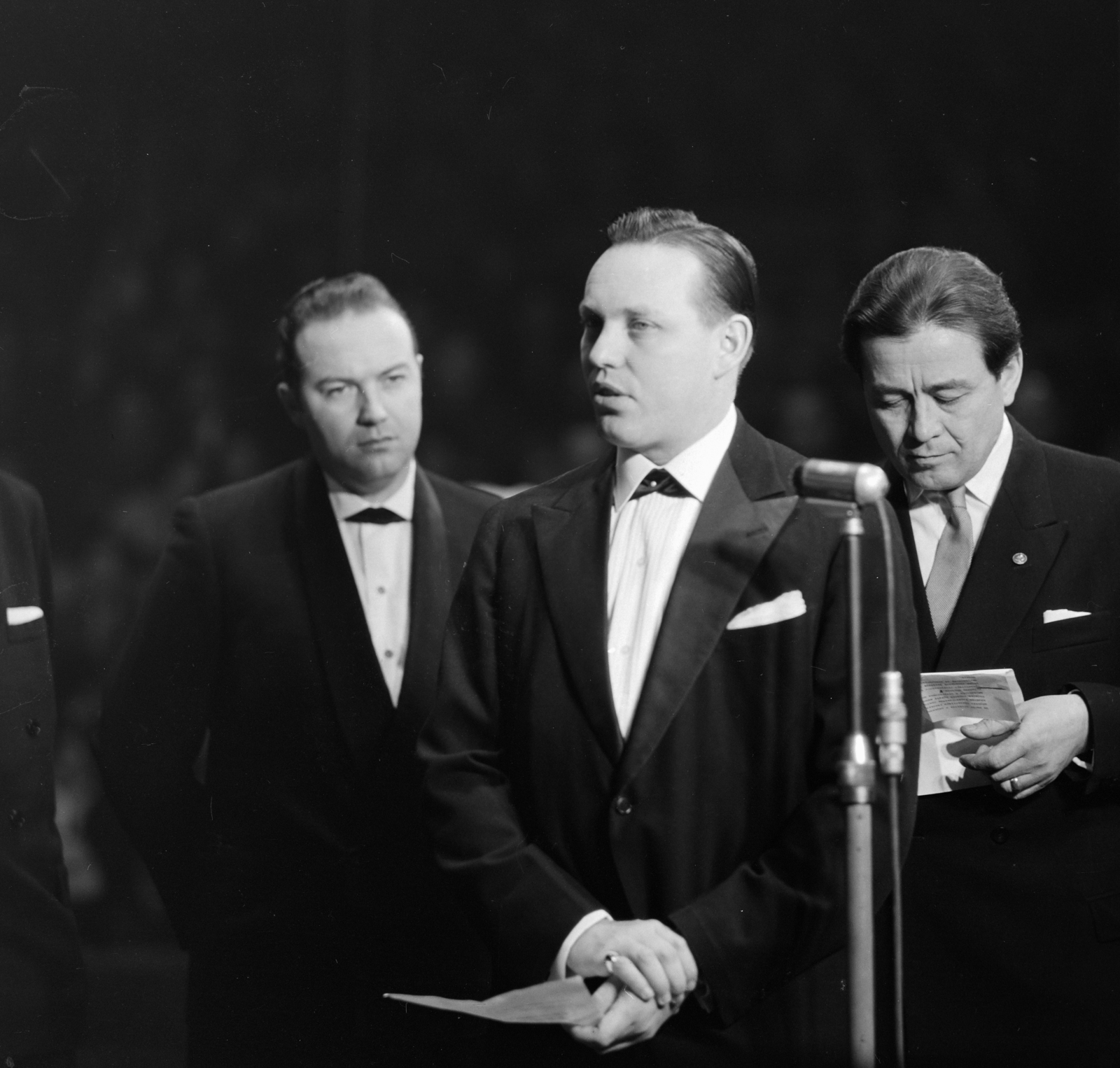 Hungary, Budapest XIV., Fővárosi Nagycirkusz., 1964, Szalay Zoltán, microphone, Budapest, Fortepan #137233